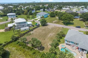5556 Grande Lagoon Ct, Pensacola, FL 32507 - Photo 1