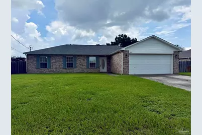 2029 Coral Reef Rd, Pensacola, FL 32506 - Photo 1