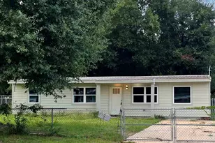 6466 Skyline Dr, Milton, FL 32570 - Photo 1
