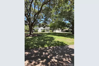 69 Star Lake Dr, Pensacola, FL 32507 - Photo 1