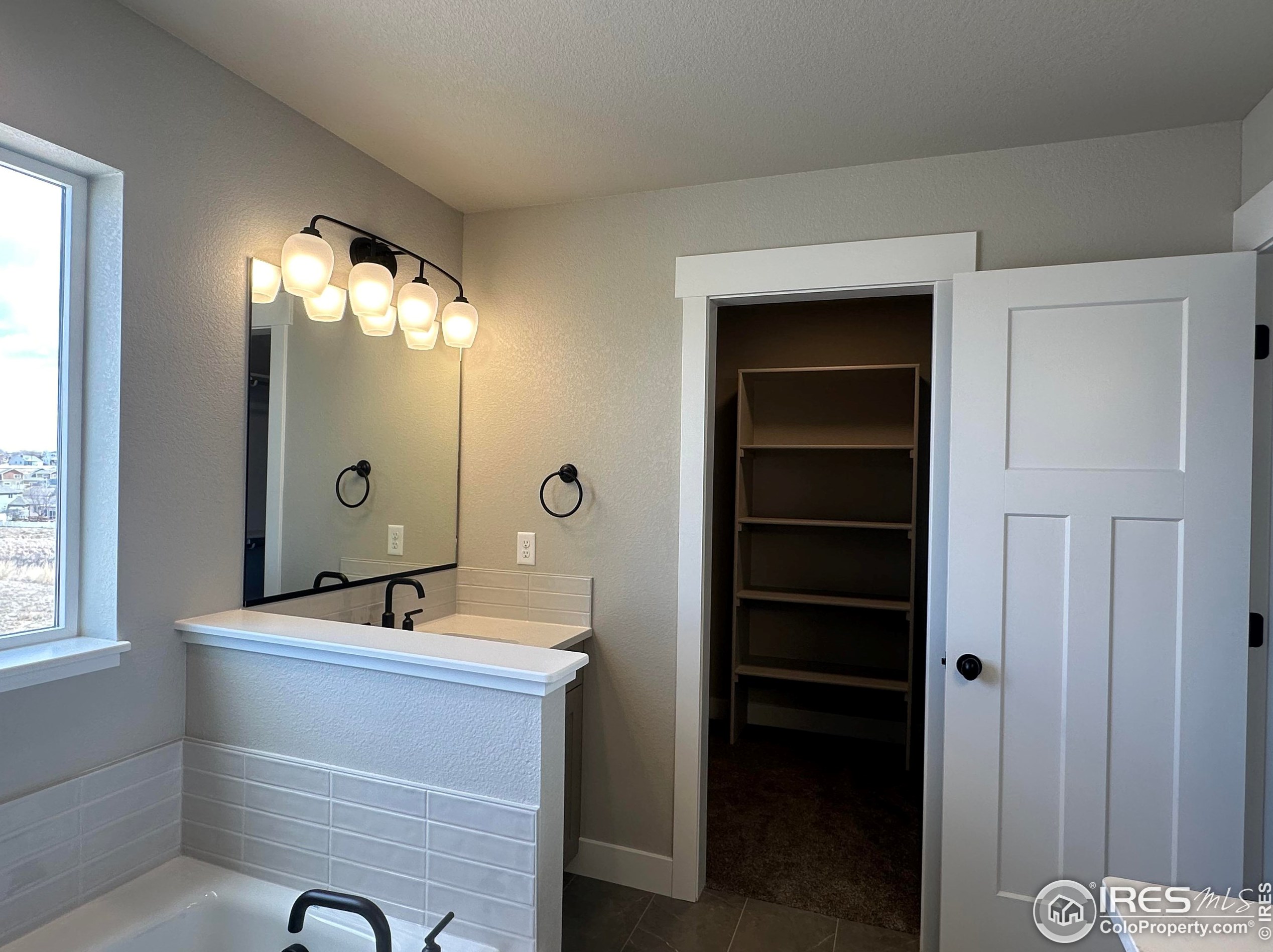 6404 2nd St, Greeley CO exterior