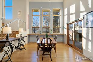 425 Wood St - Photo 6
