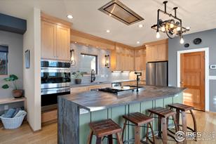 425 Wood St - Photo 8