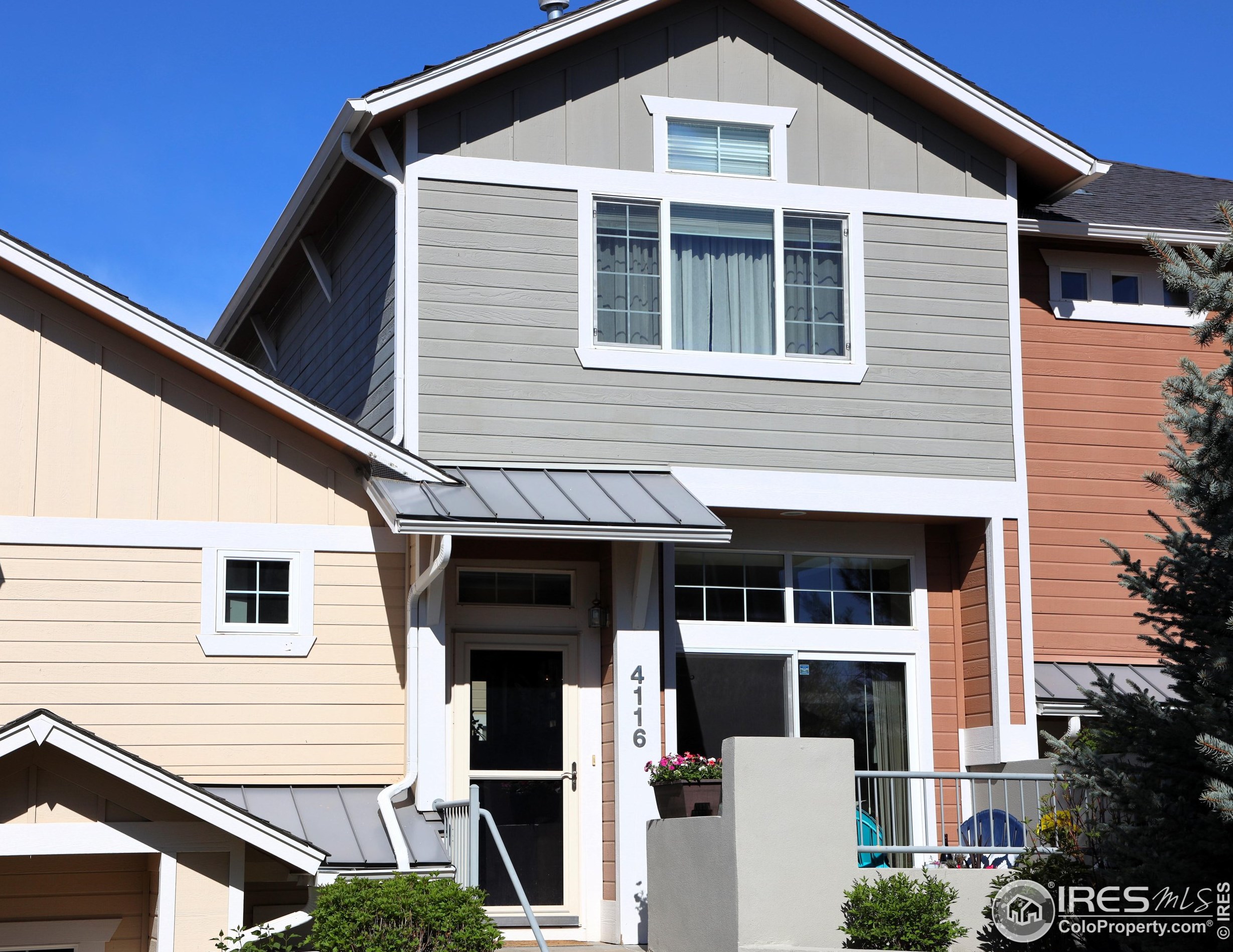 4116 Riley Dr, Longmont, CO 80503-4128