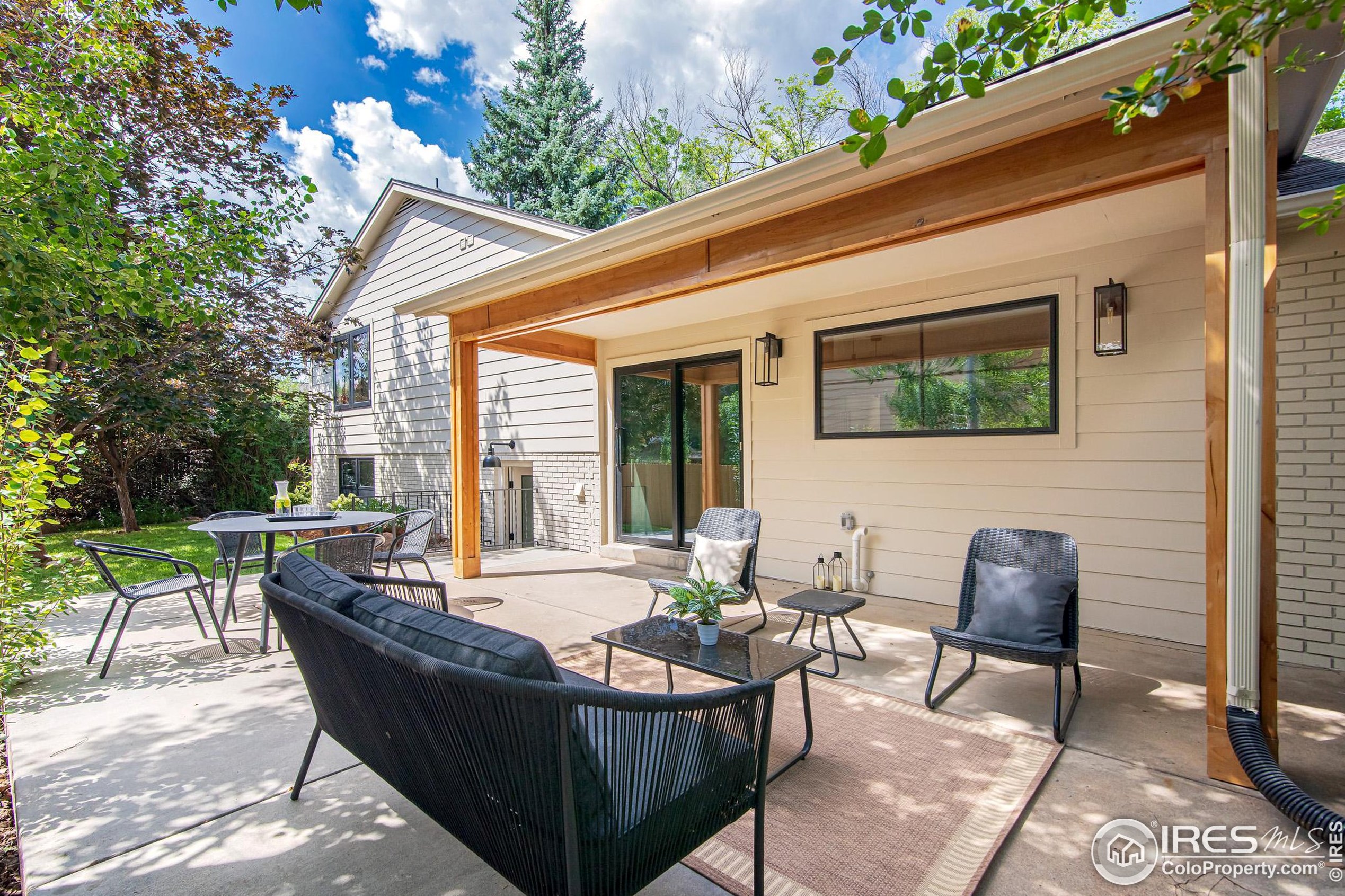 290 Mohawk Dr, Boulder CO  80303-3650 exterior