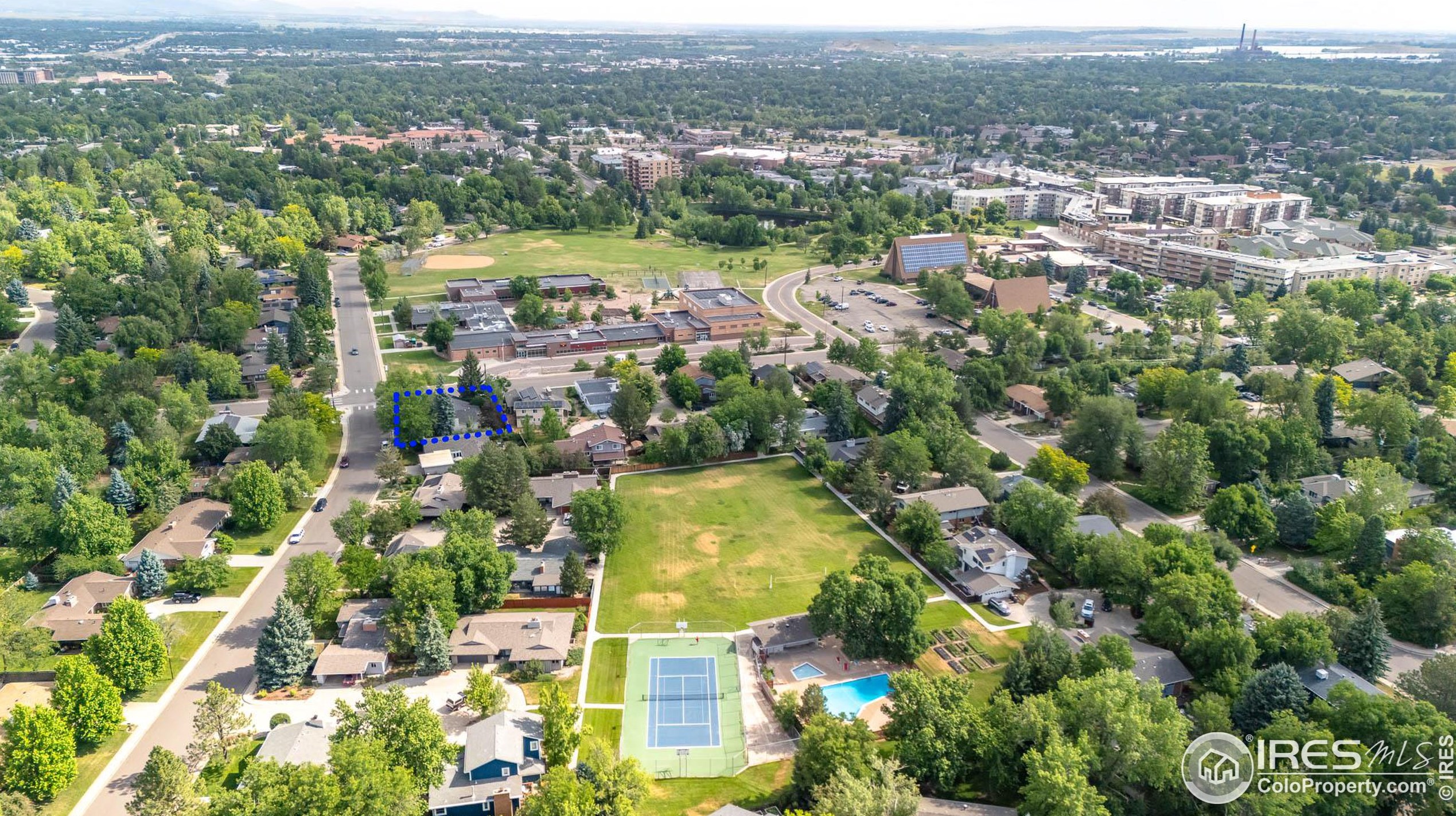 290 Mohawk Dr, Boulder CO  80303-3650 exterior