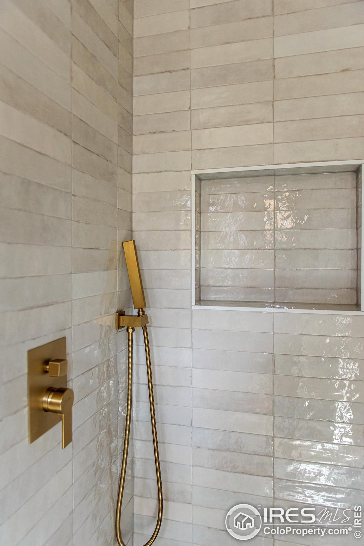 290 Mohawk Dr, Boulder CO  80303-3650 exterior