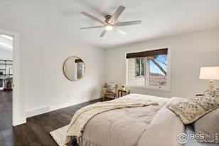 2443 Hampstead Dr - Photo 16