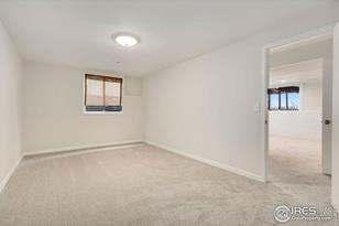 2443 Hampstead Dr - Photo 28