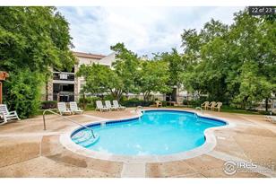 5301 76th Ave, Arvada, CO 80003-2962