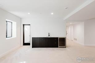 503 Hawthorn Ave - Photo 24