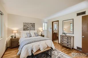 859 Sycamore Ave - Photo 18