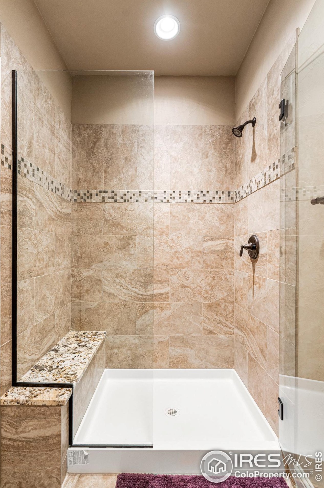 5025 Knobcone Dr, Castle Rock CO 80108-7803 exterior