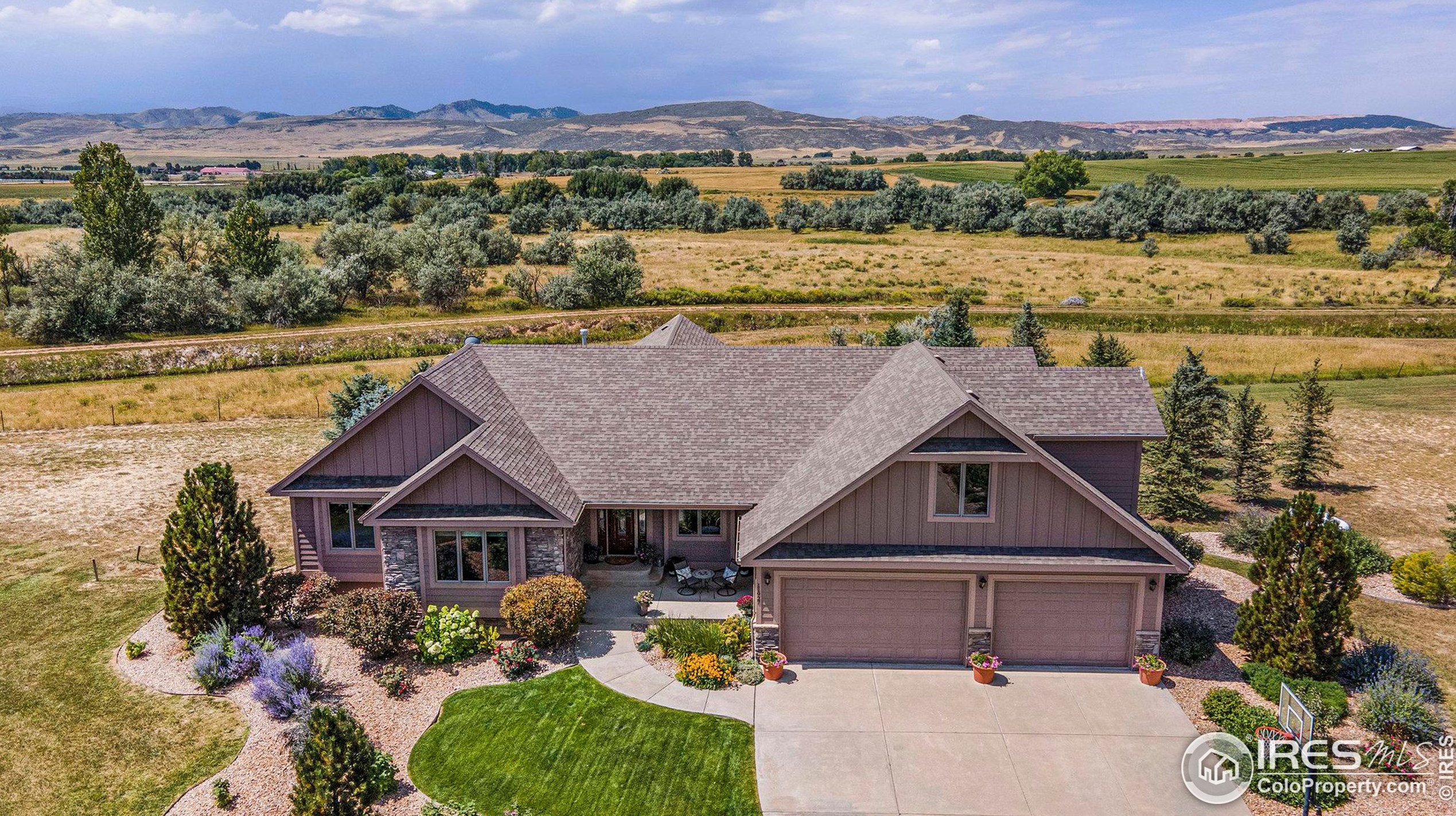 11927 Spotted Pony Cir, Fort Collins, CO 80524-8839