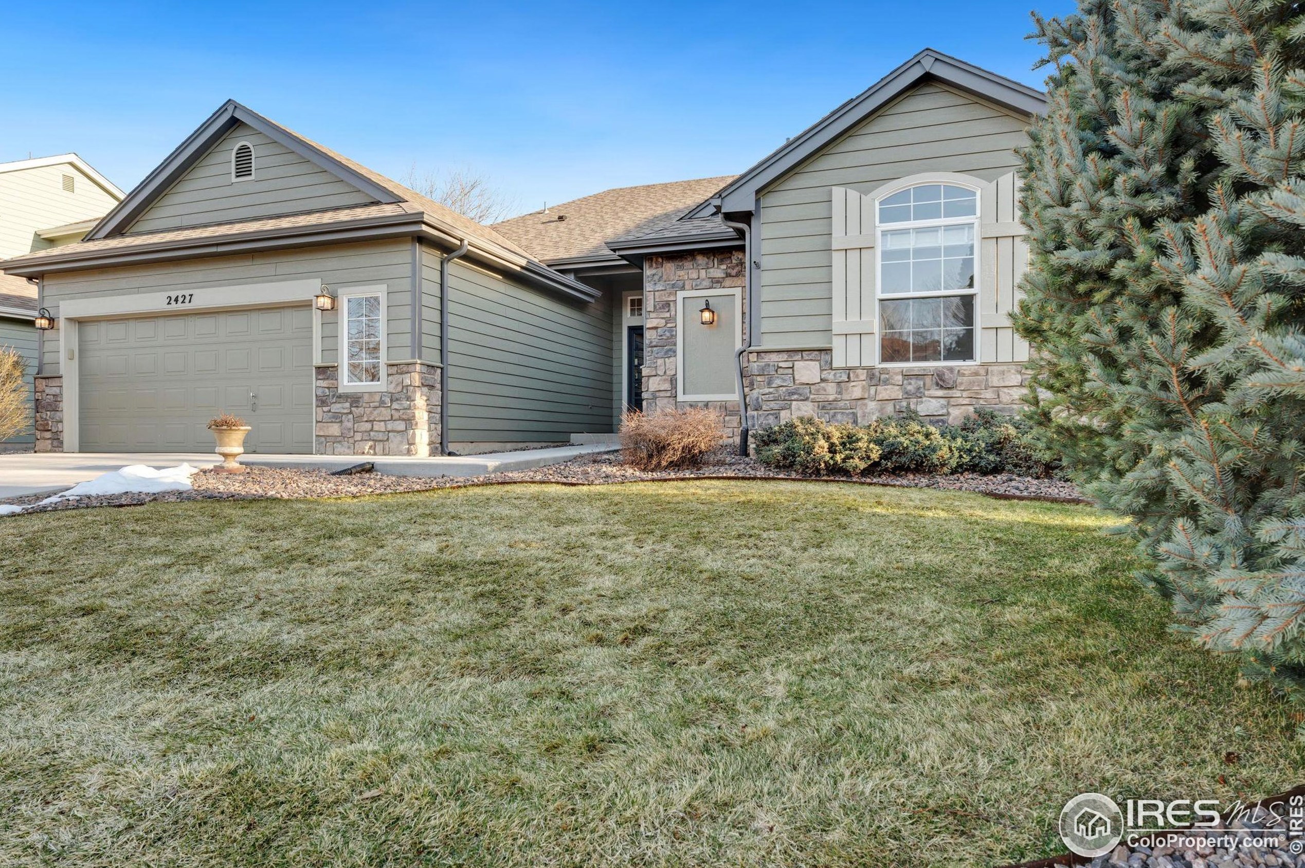 2427 Rock Creek Dr, Fort Collins, CO 80528-8569