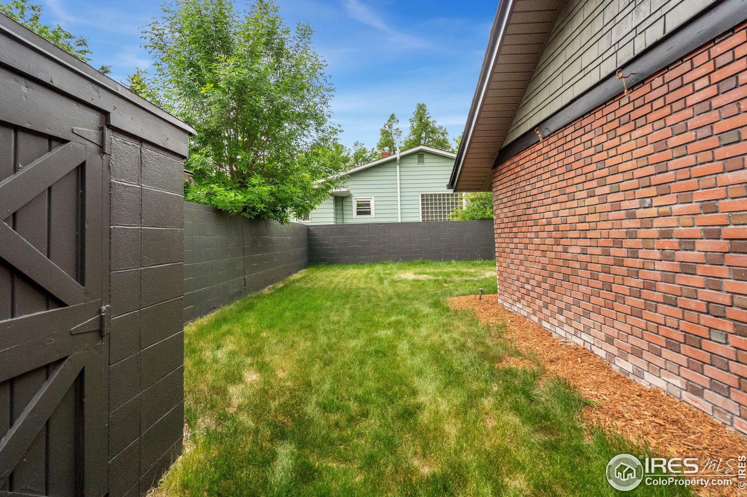 1231 Mountain Ave, Fort Collins CO  80521-2301 exterior