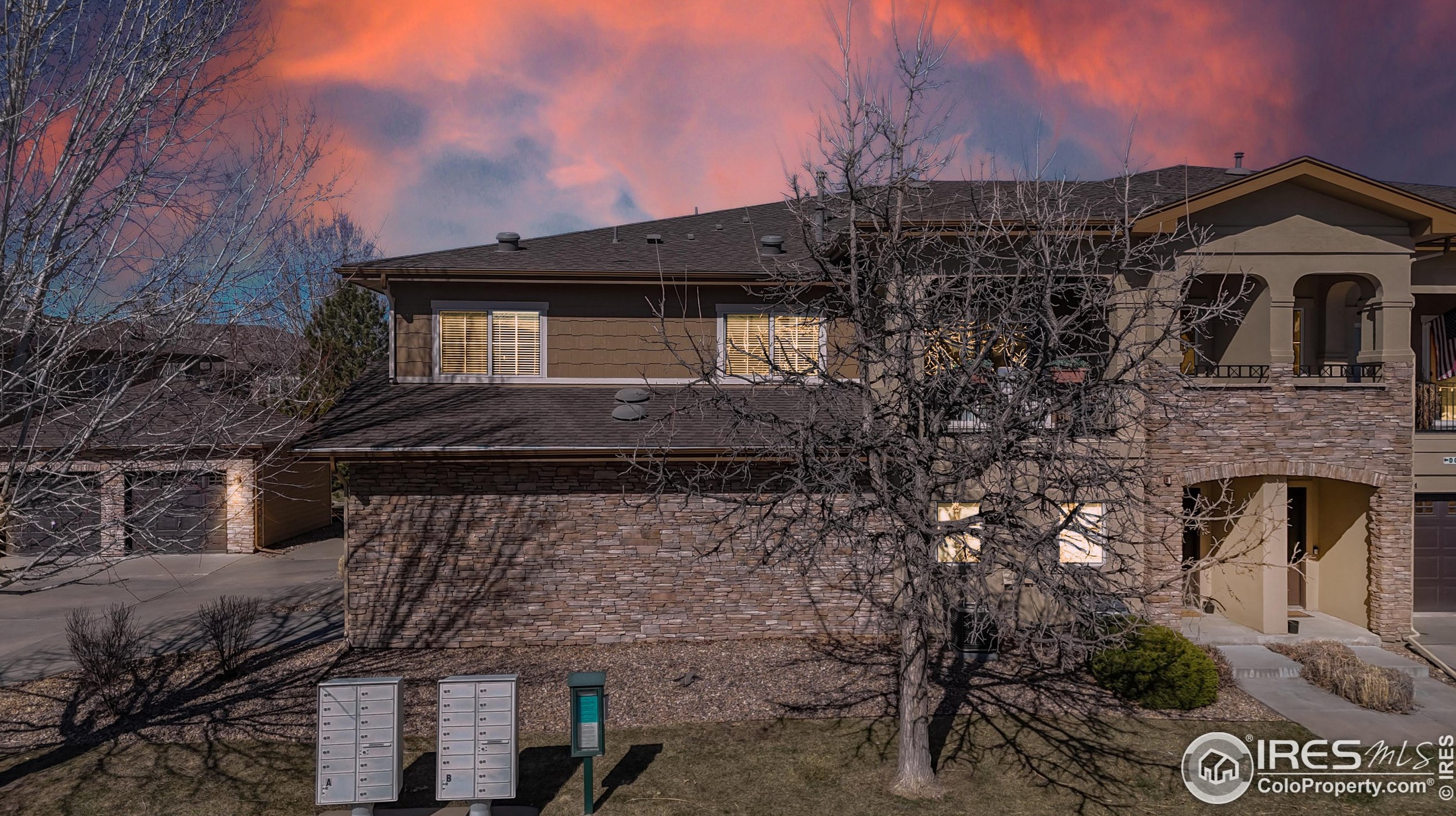 2215 Calais Dr, Longmont, CO 80504-1742