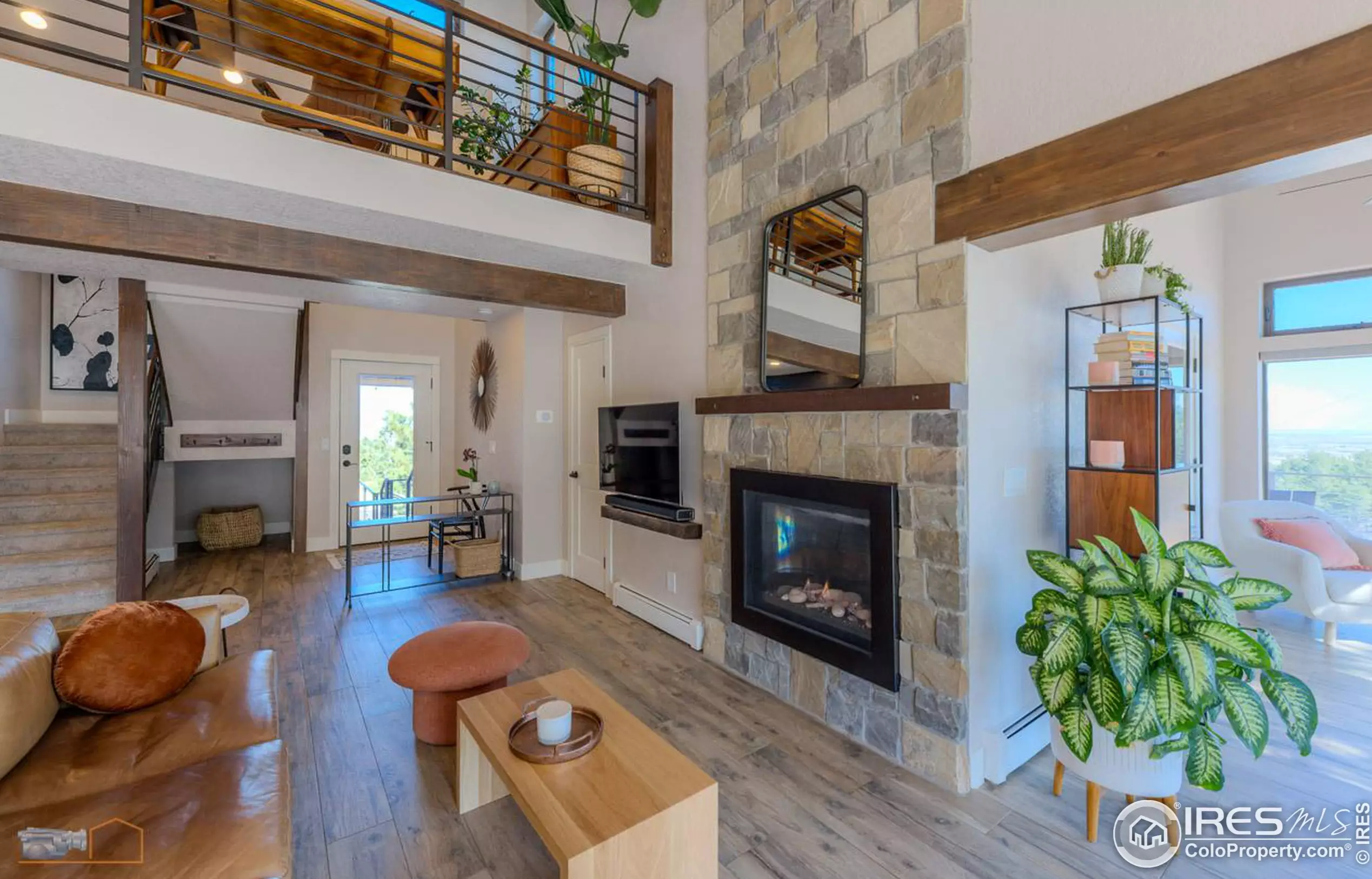 8323 Fork Rd, Boulder CO  80302-9365 exterior