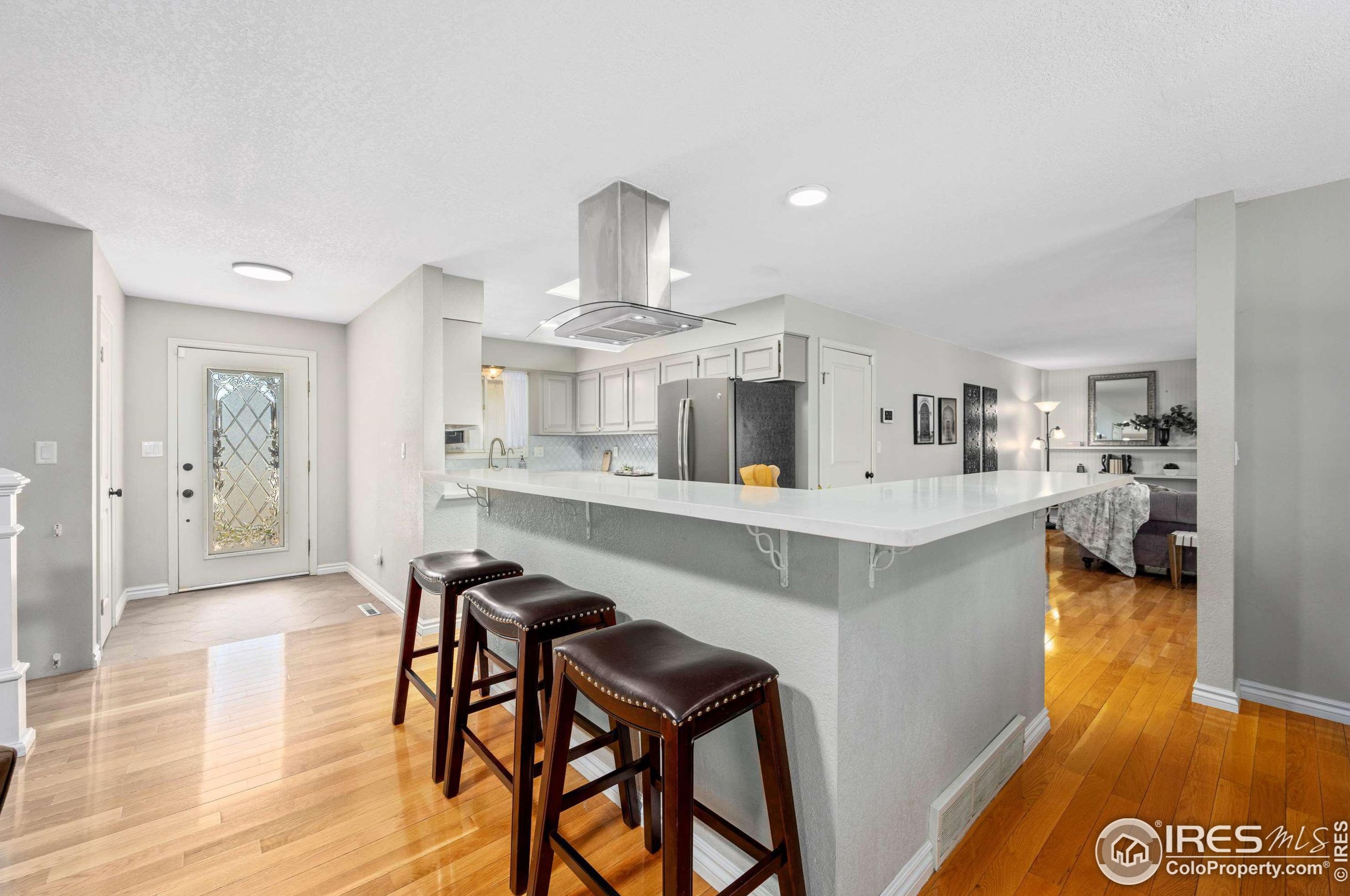 1712 Lakeshore Dr, Fort Collins CO  80525-2422 exterior
