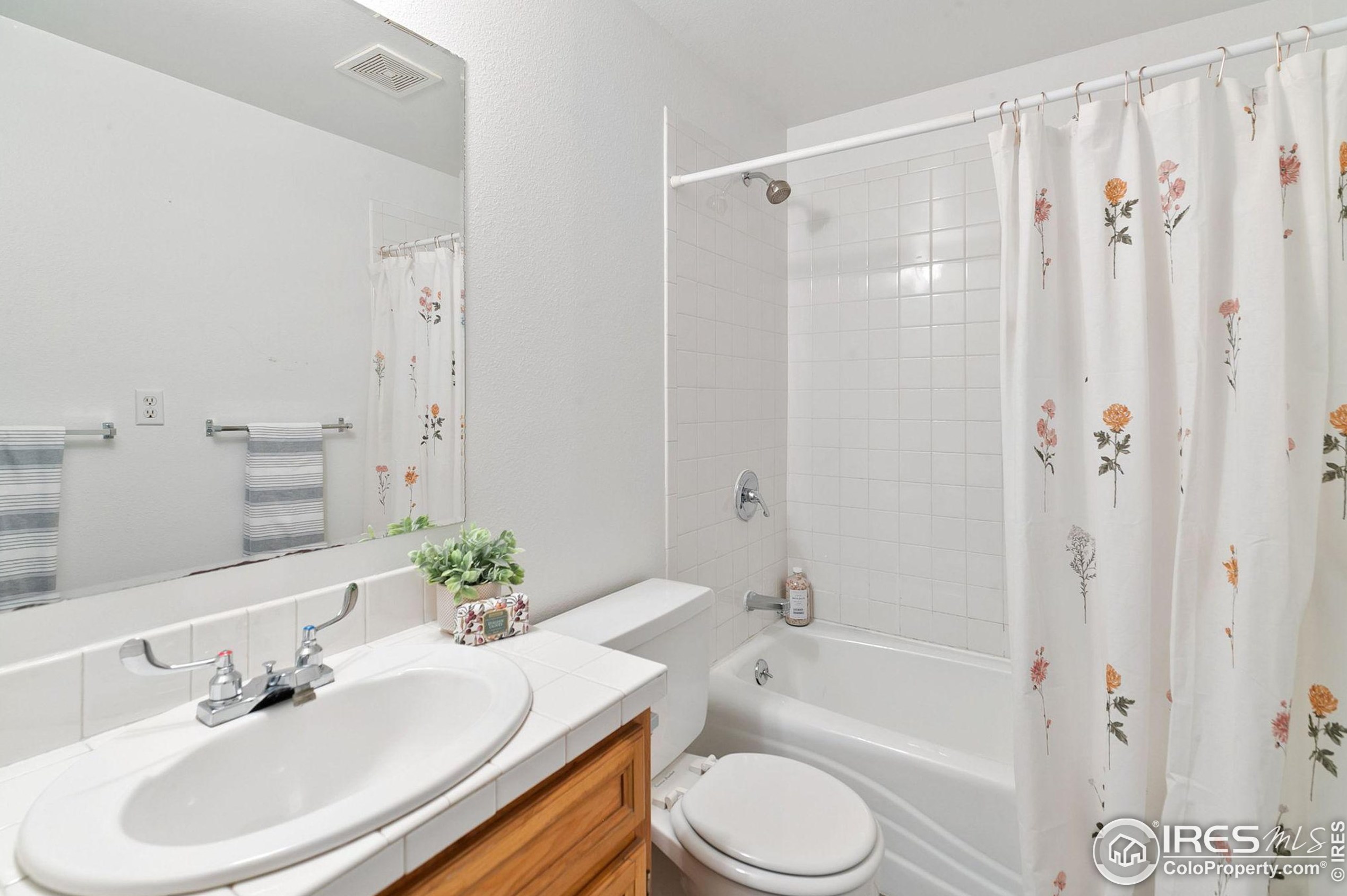 846 16 St, Boulder CO 80302-7315 exterior