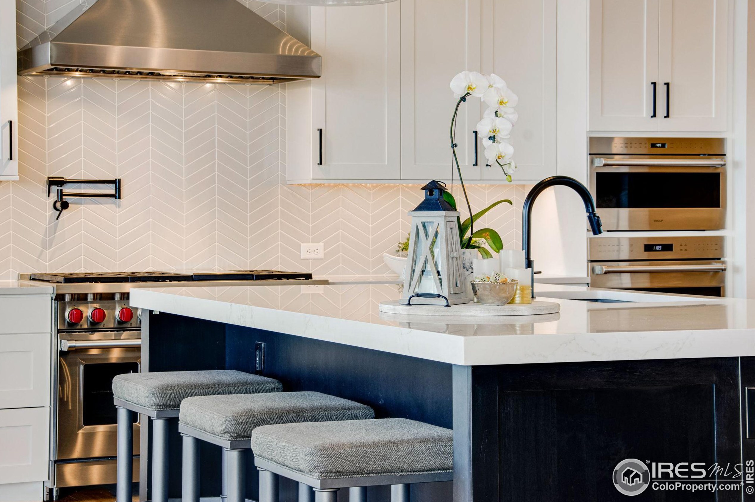 4059 Grand Park Dr, Timnath CO  80547 exterior