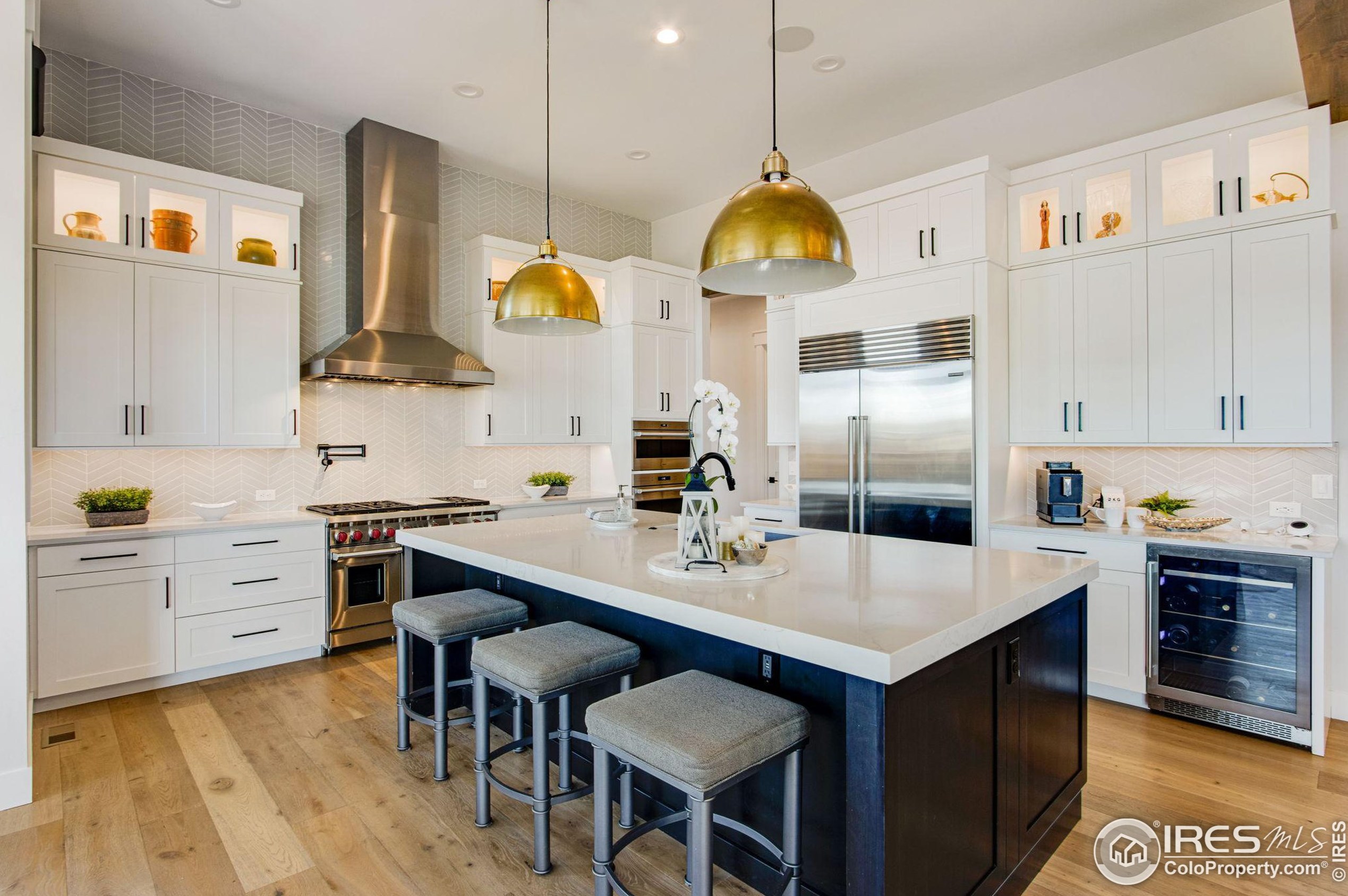 4059 Grand Park Dr, Timnath CO  80547 exterior