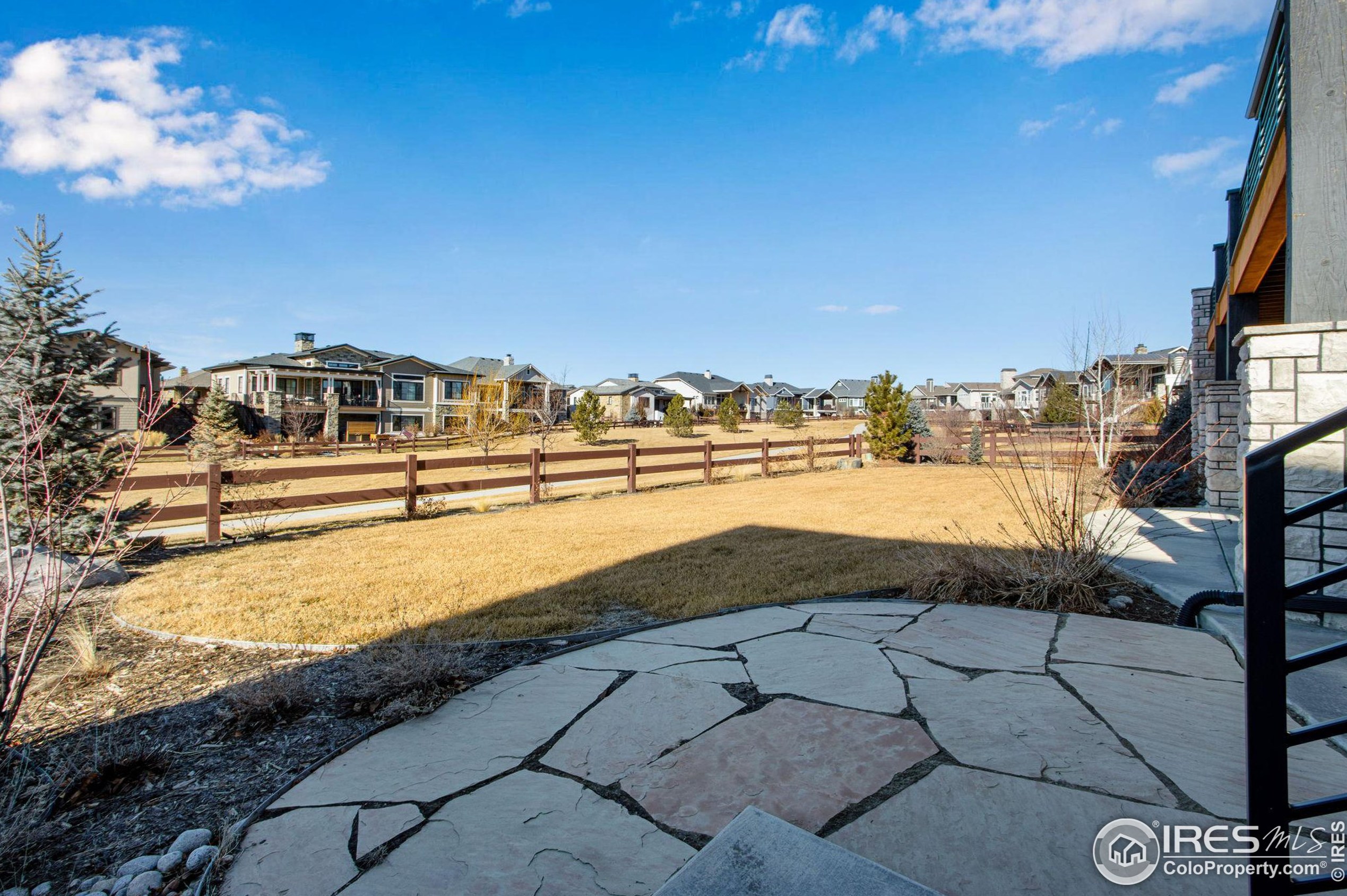 4059 Grand Park Dr, Timnath CO  80547 exterior