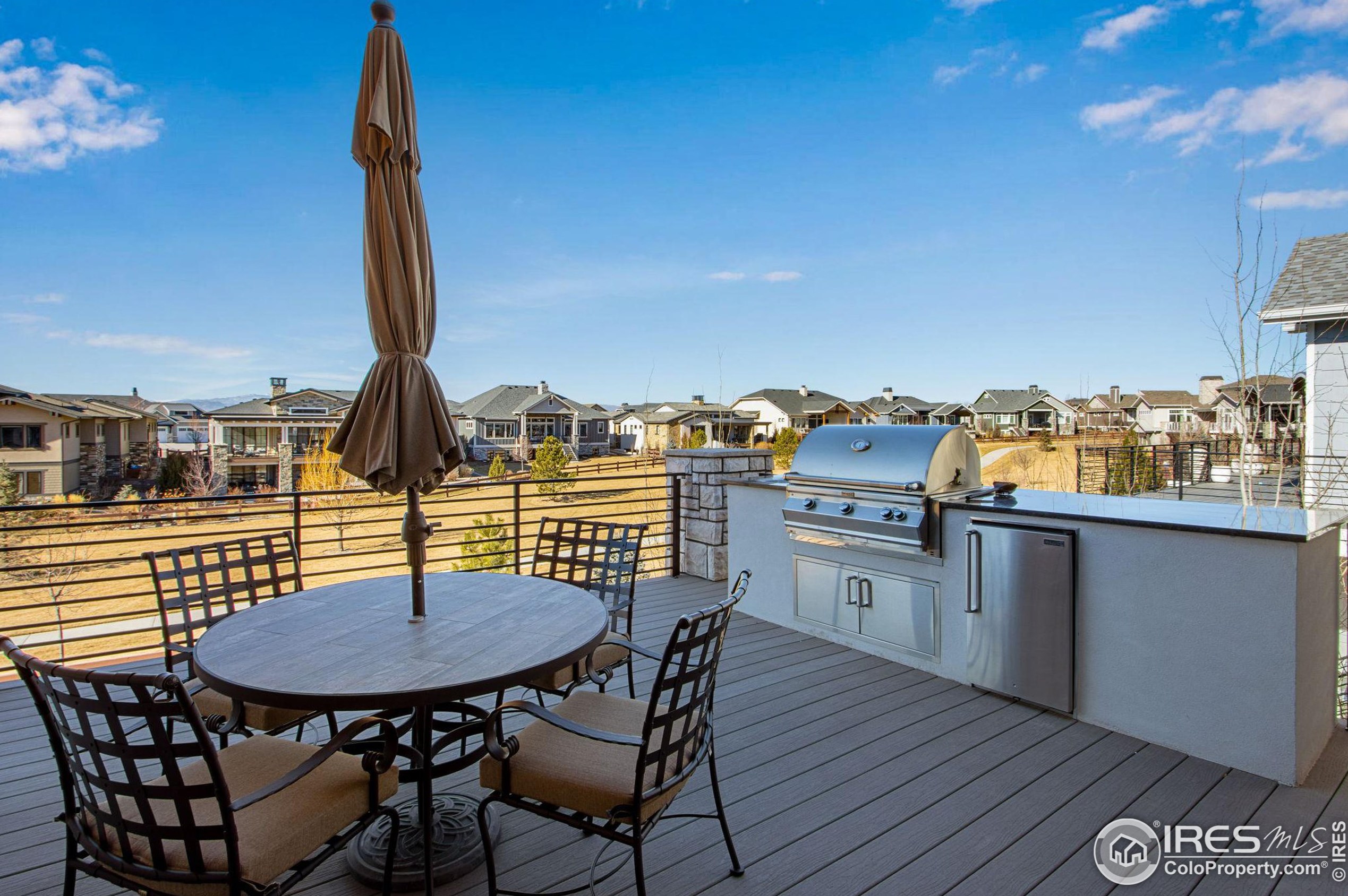 4059 Grand Park Dr, Timnath CO  80547 exterior