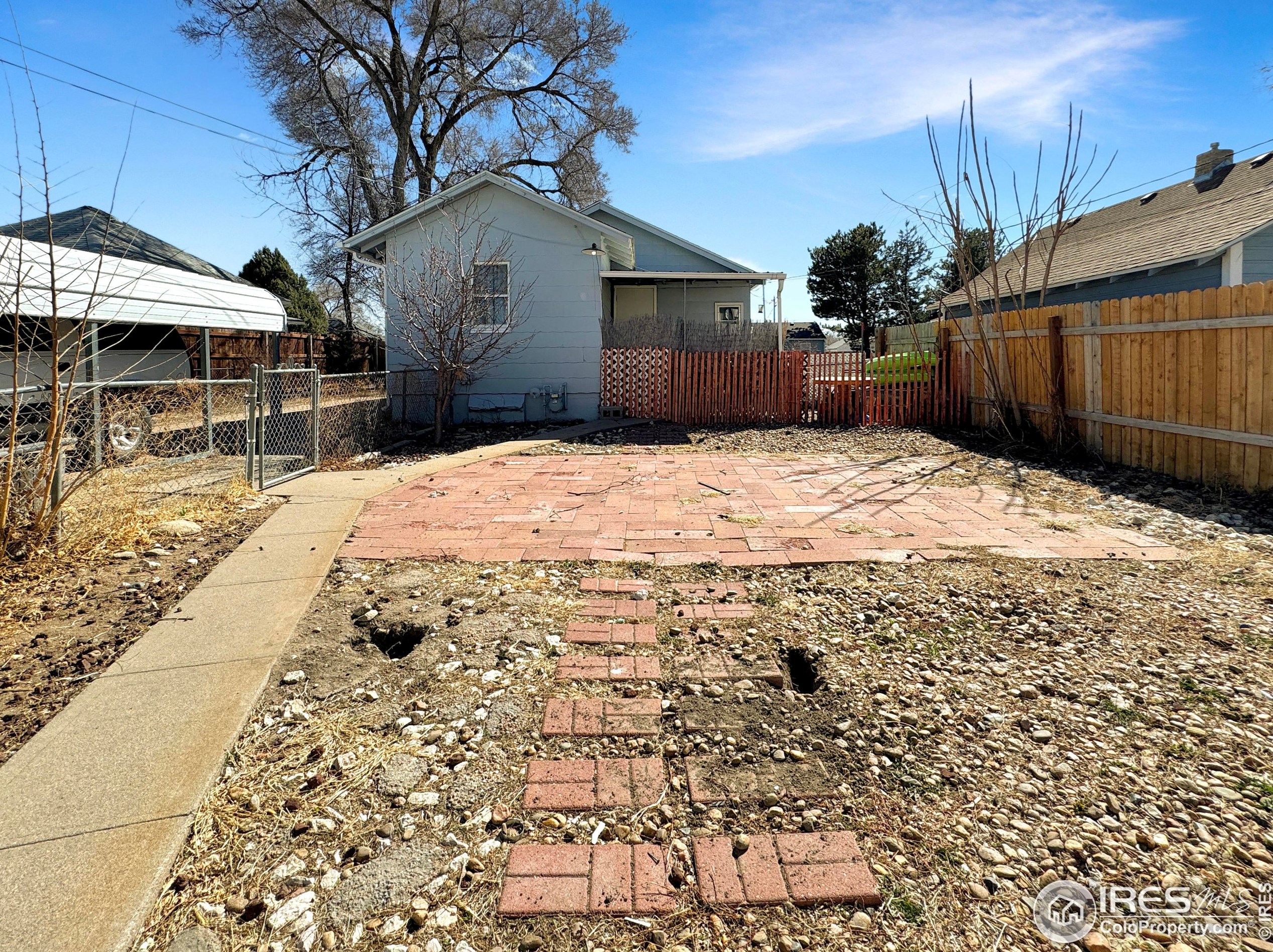 420 Douglas St, Sterling CO  80751-3622 exterior