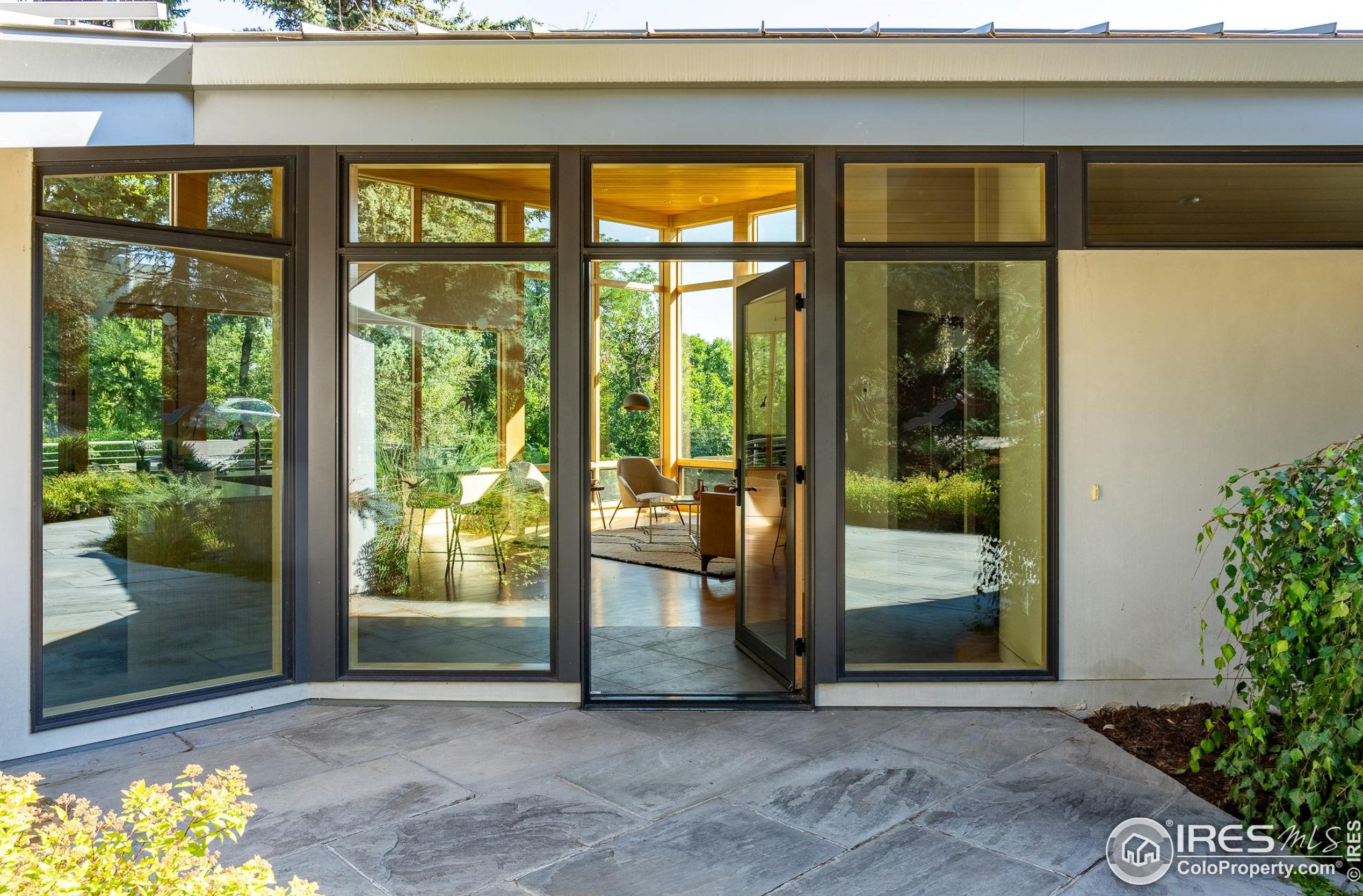 633 College Ave, Boulder CO  80302-7135 exterior