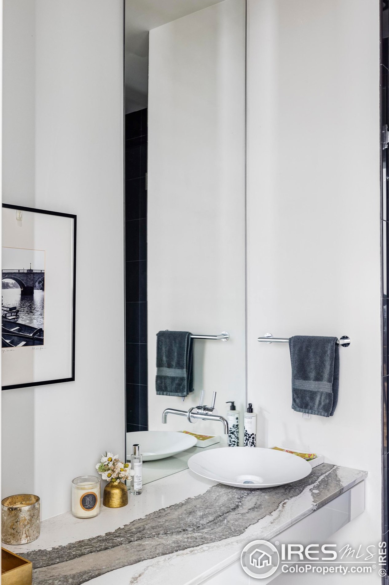 8802 Lakeside Ct, Boulder CO 80301-5107 exterior