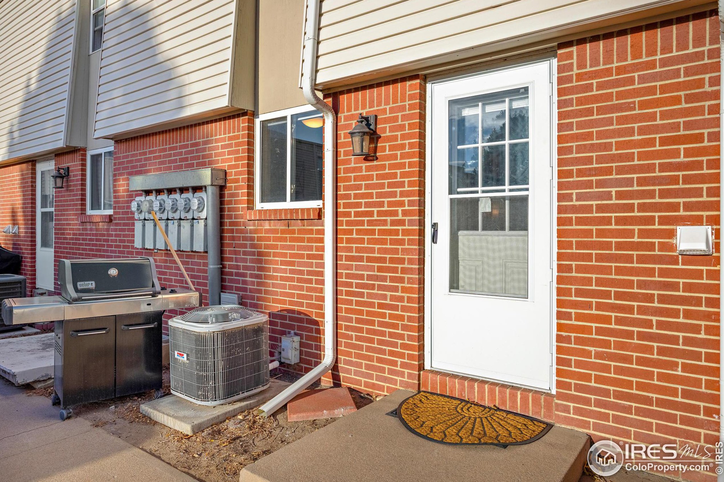 219 Chestnut St, Fort Collins CO  80550-5446 exterior