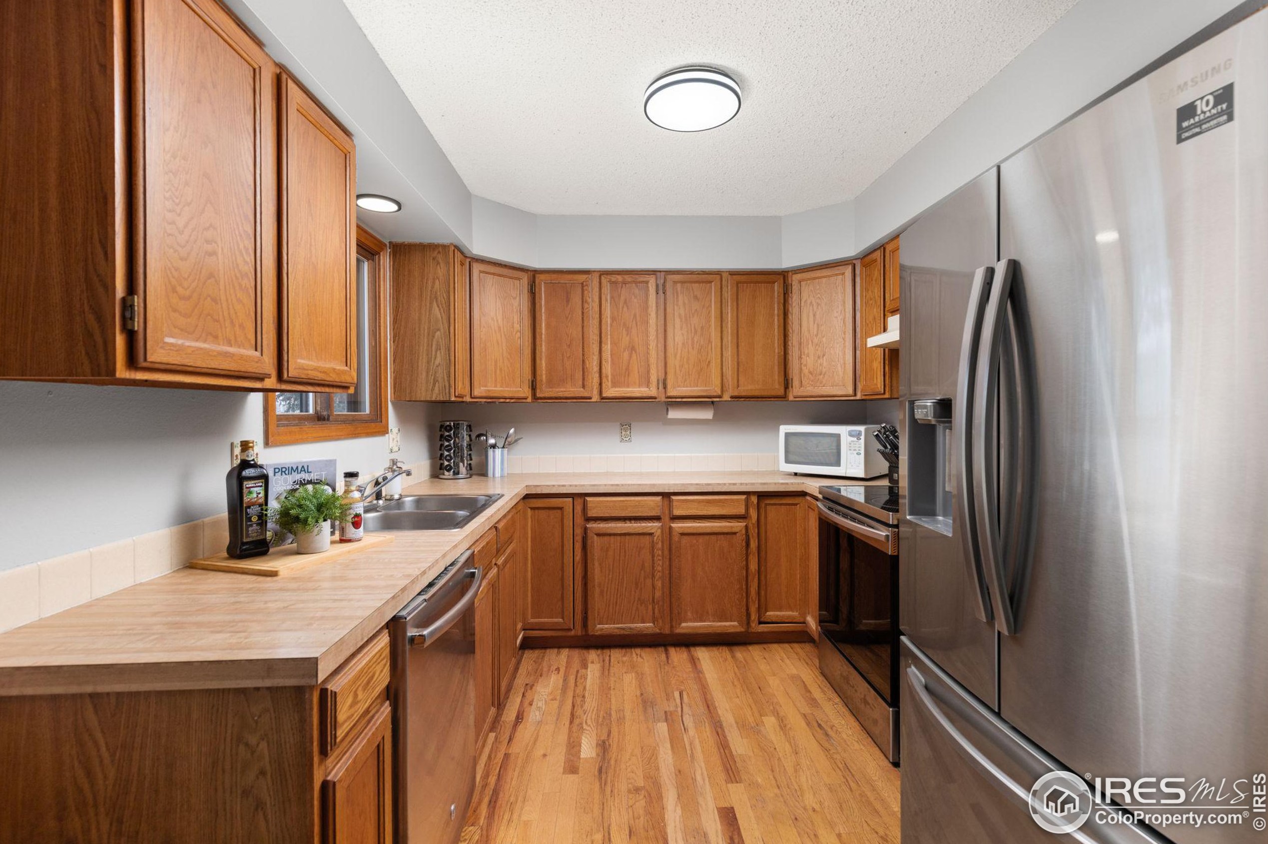 806 Coronado Ave, Fort Collins CO  80526-3111 exterior