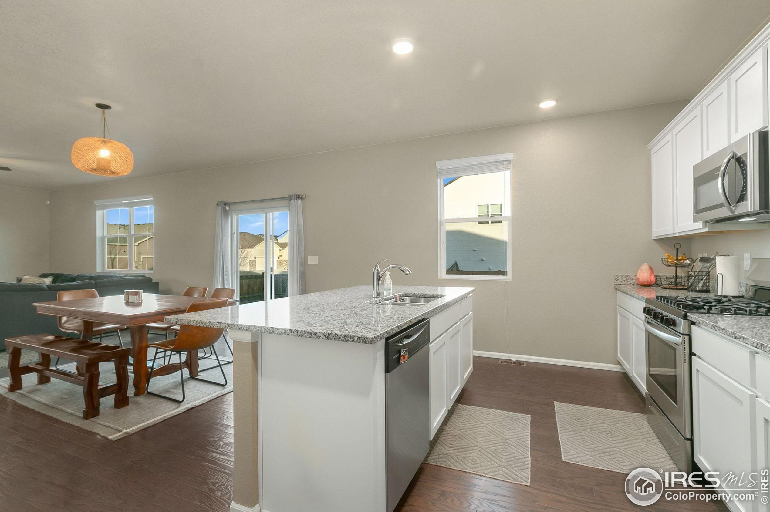 875 Dartford Dr, Fort Collins CO  80550 exterior