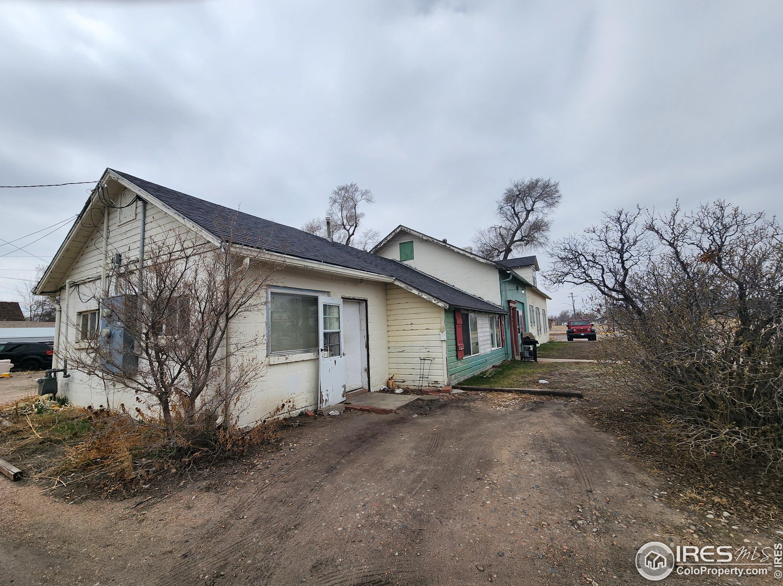 221 Hamilton St, Sterling CO 80751-3531 exterior