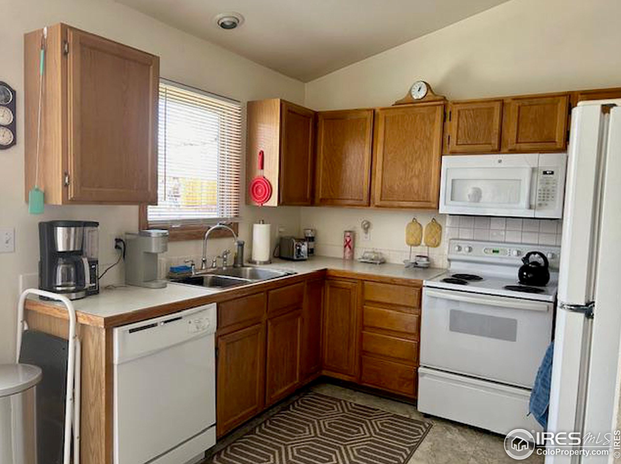 1125 Belle Dr, Loveland CO 80537-3705 exterior