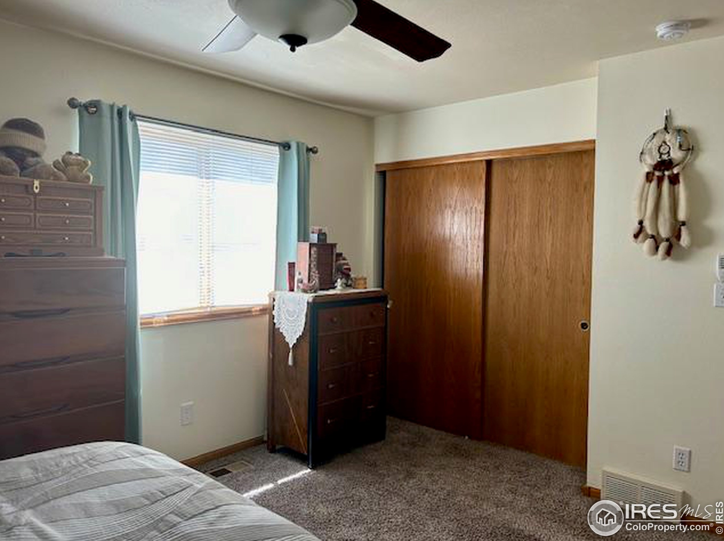 1125 Belle Dr, Loveland CO 80537-3705 exterior