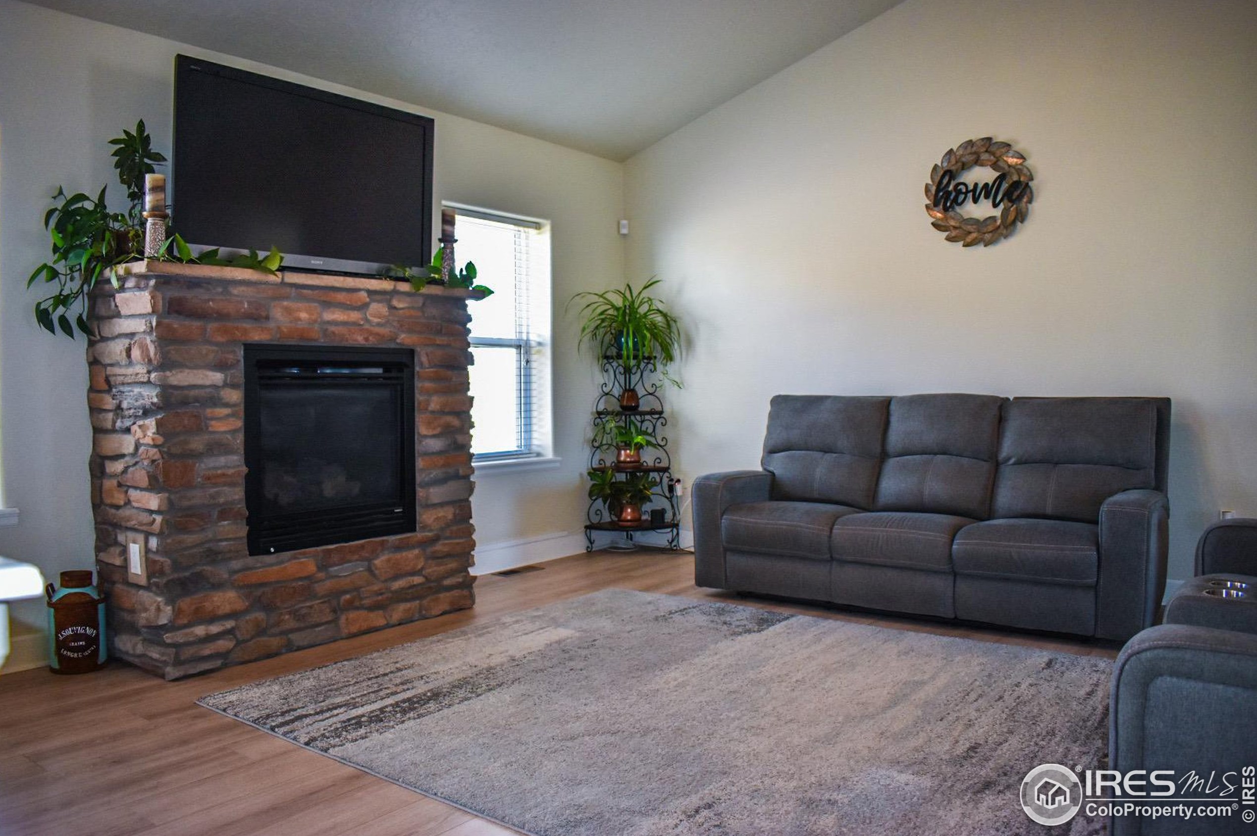 2002 Trail Ridge Dr, Eaton CO 80615-8626 exterior