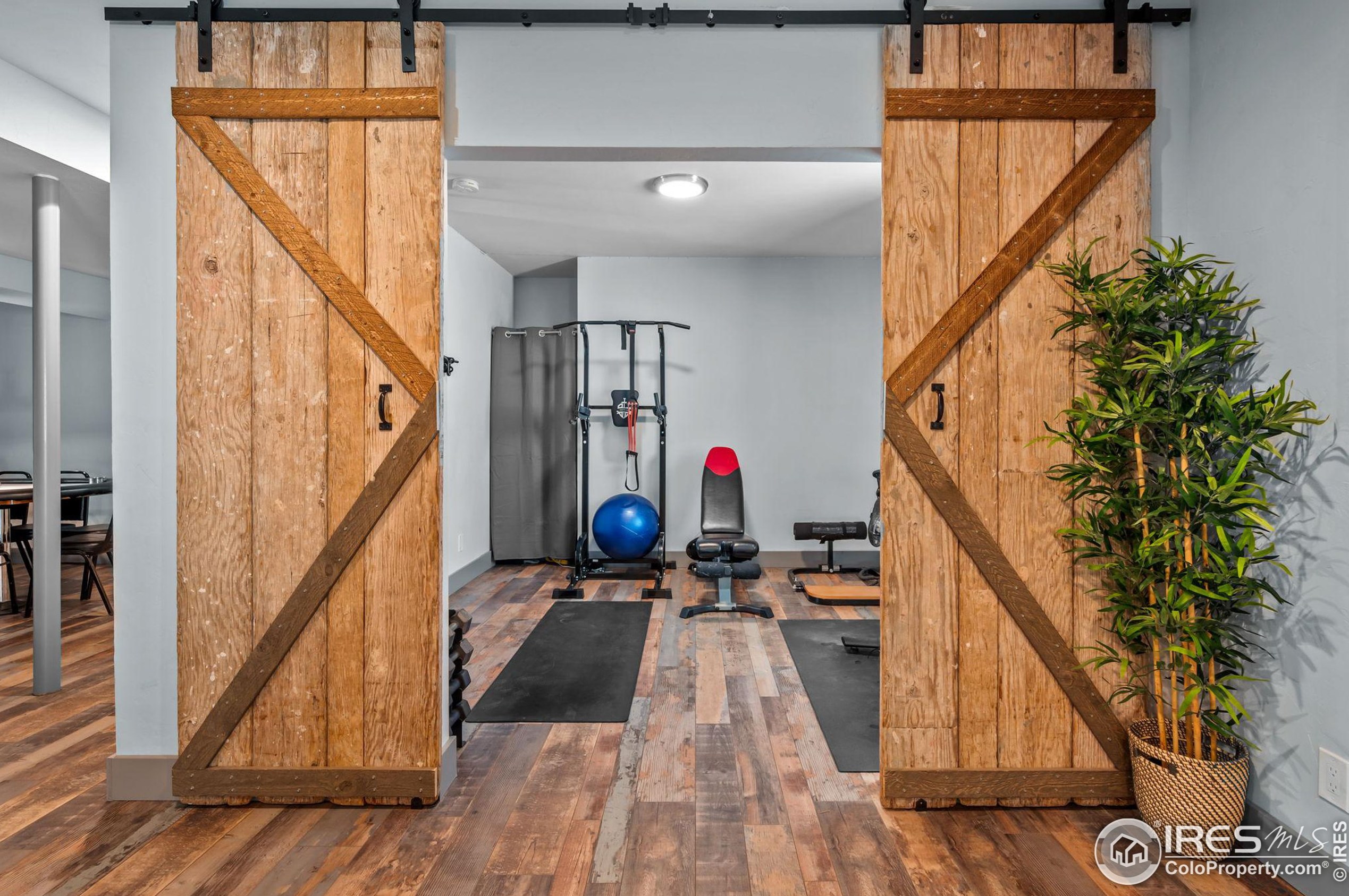 20356 Shady Rdg Rd, Parker CO 80134-6611 exterior