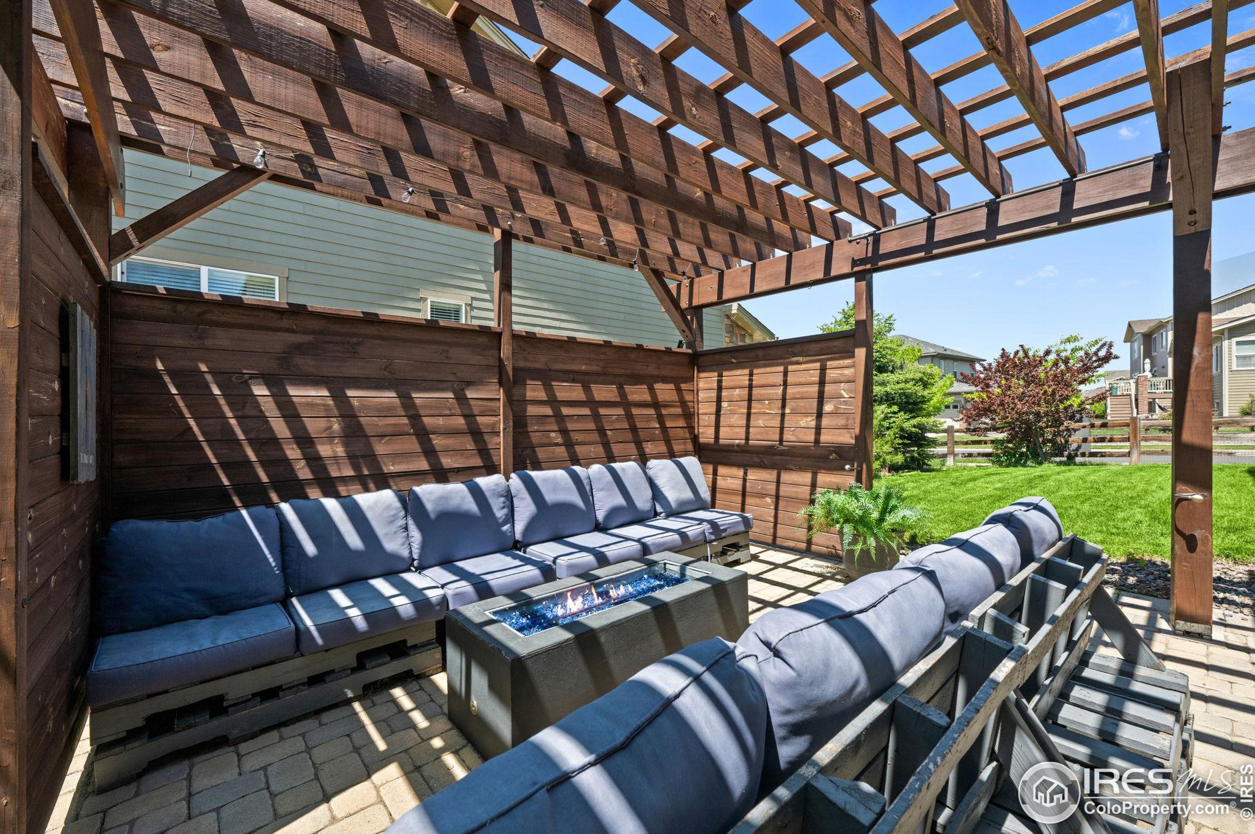 20356 Shady Rdg Rd, Parker CO 80134-6611 exterior