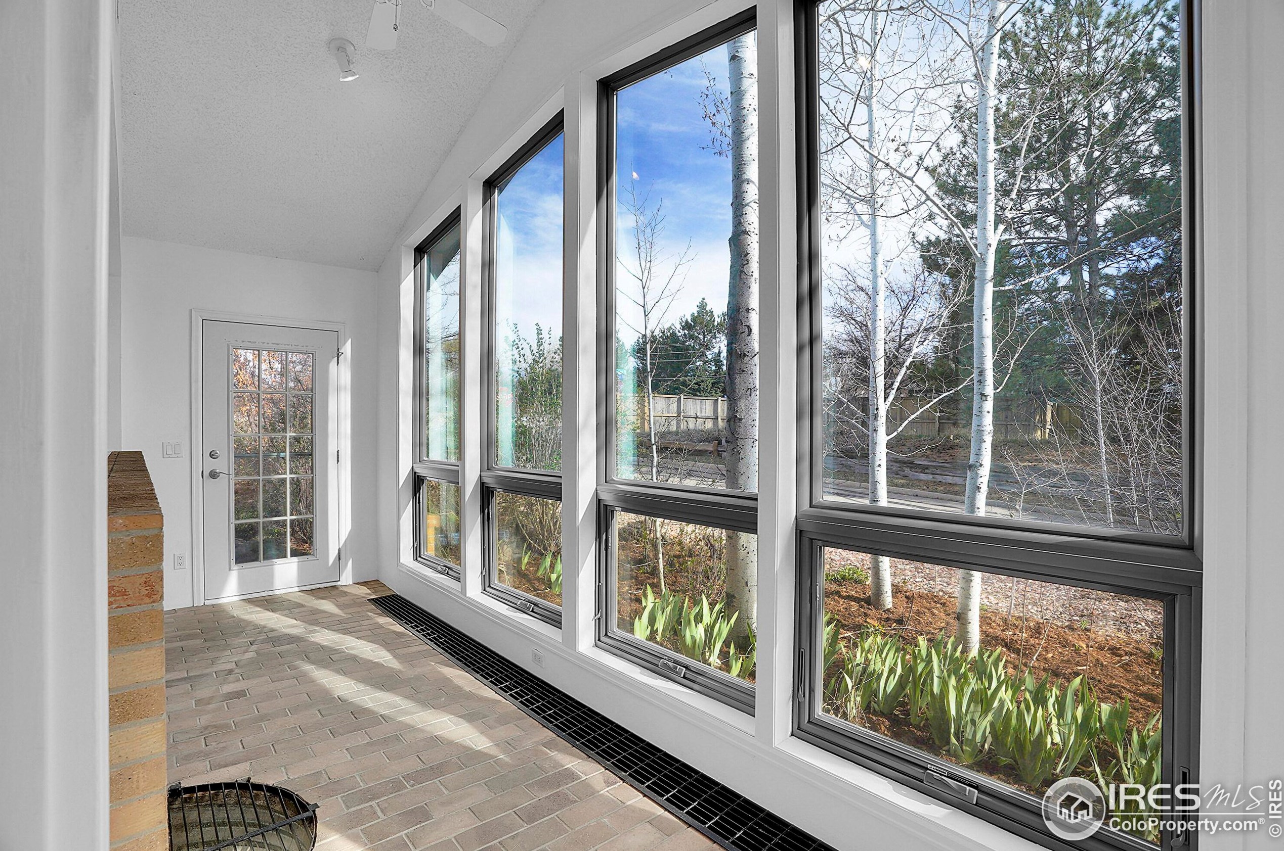 7305 Lookout Rd, Longmont, CO 80503-8627