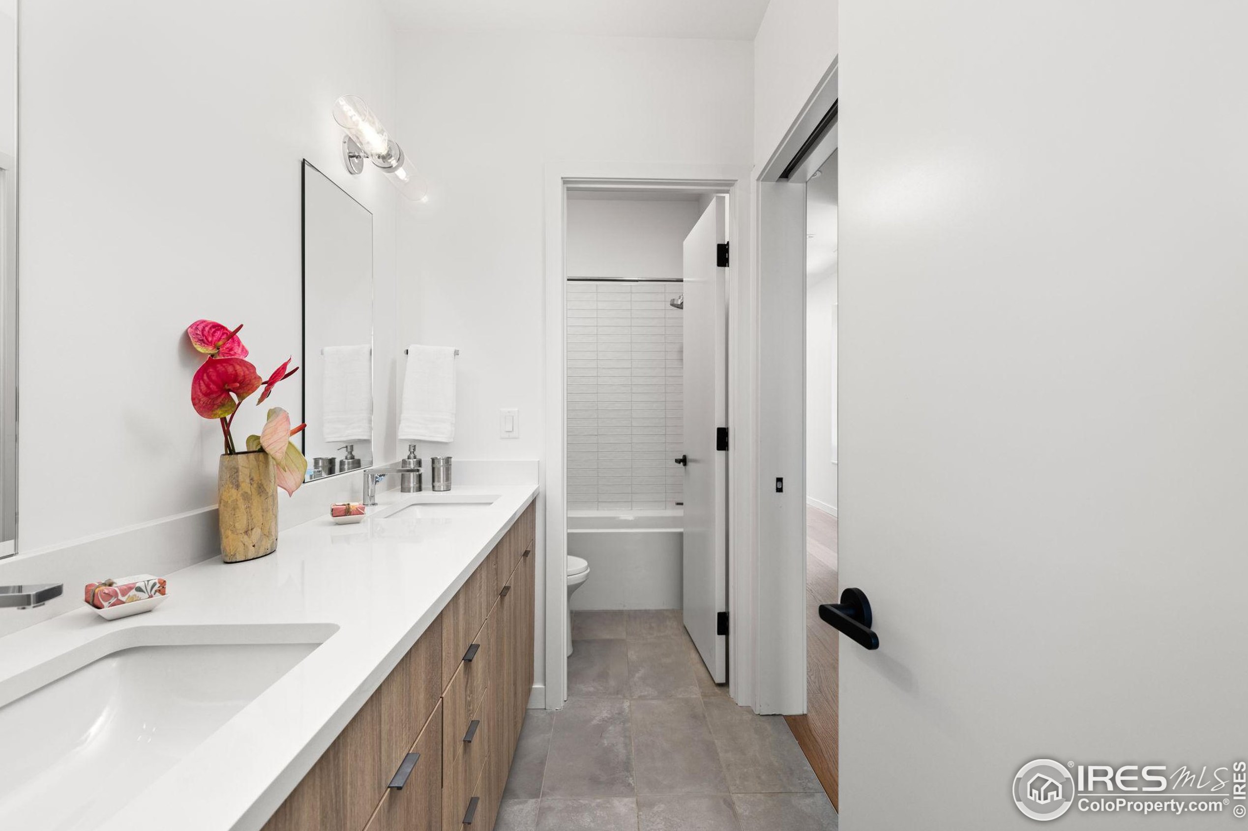 3321 Broadway St, Boulder CO 80304-0506 exterior