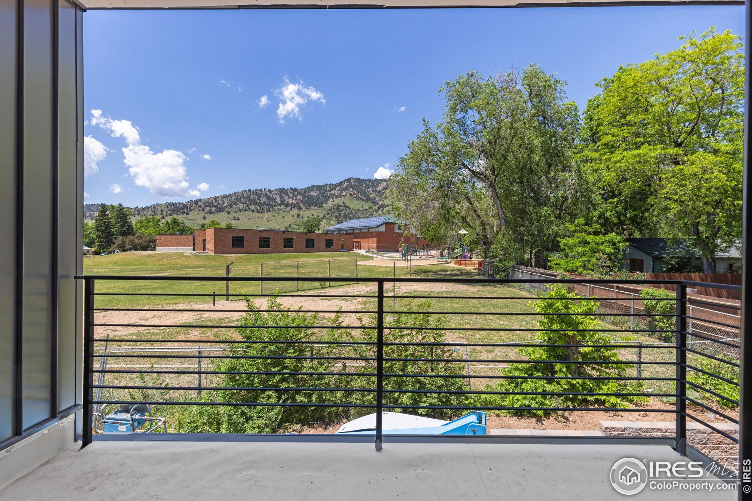 3321 Broadway St, Boulder CO 80304-0506 exterior