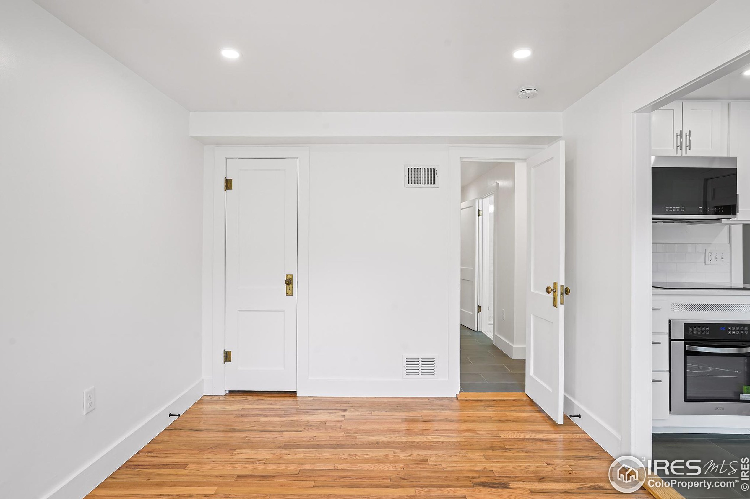 957 9th St, Boulder CO  80302-7225 exterior