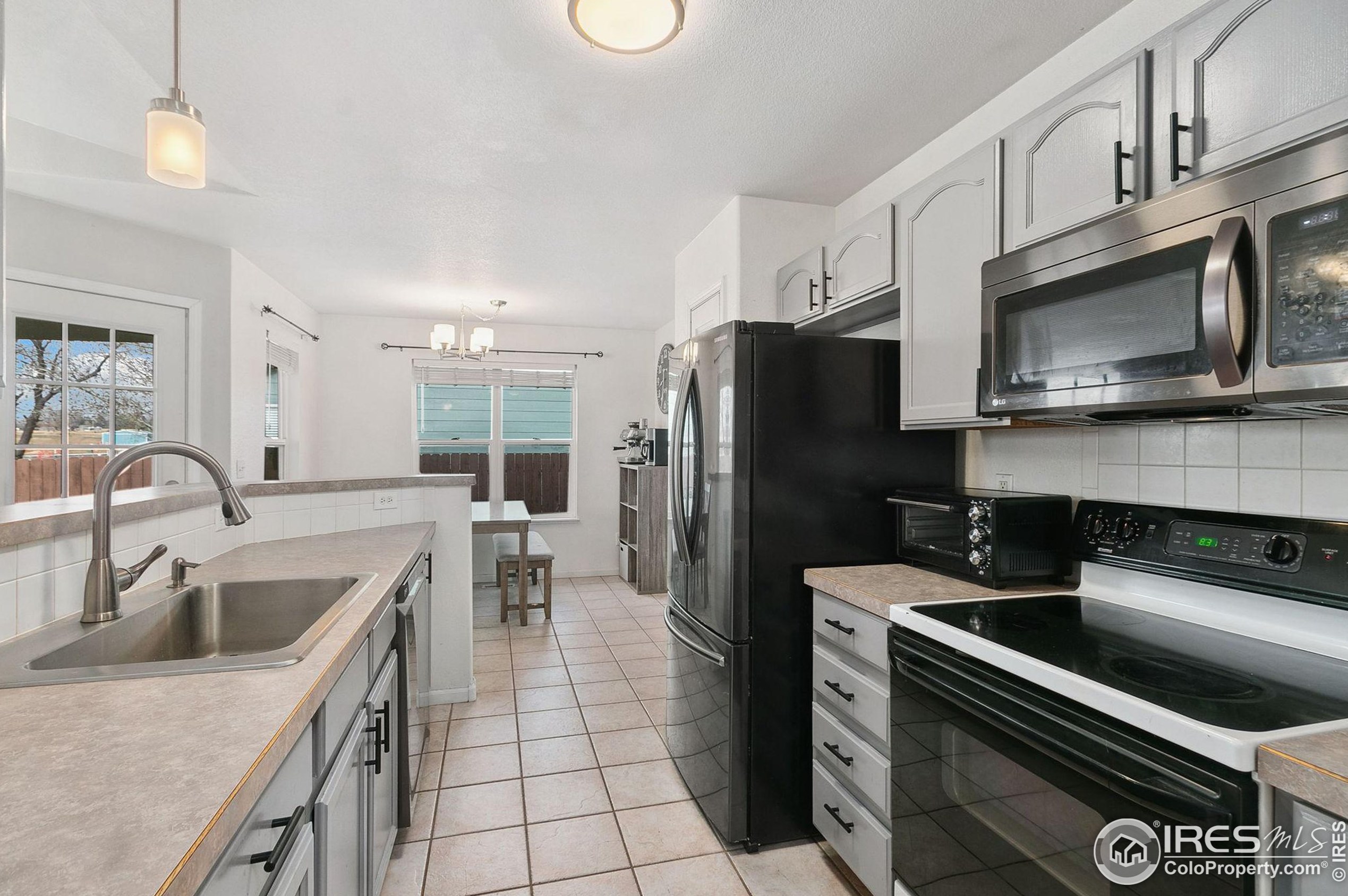 7367 Vw Pointe Cir, Wellington CO 80549-1663 exterior