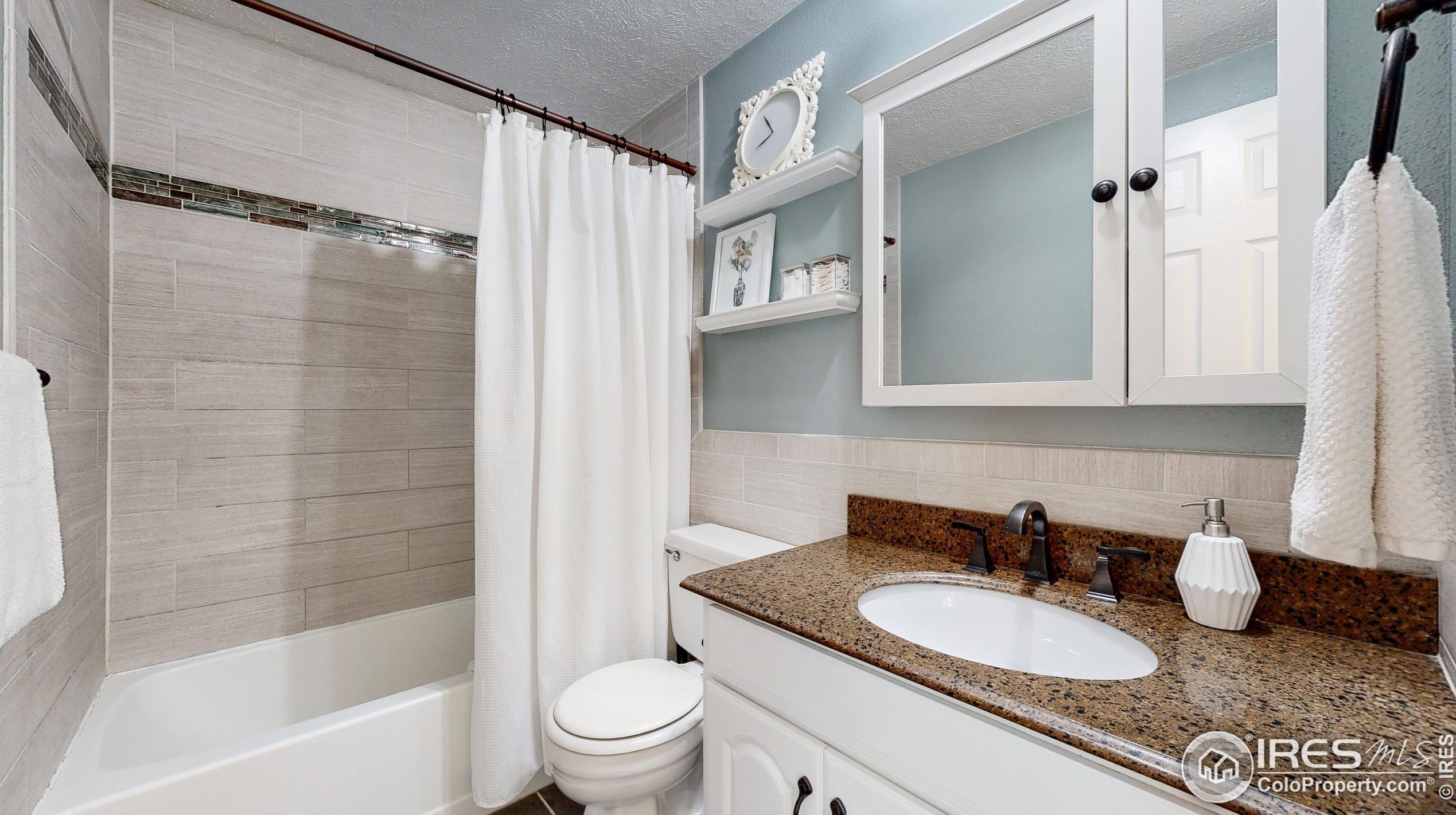 3100 Birmingham Dr, Fort Collins CO  80526-2332 exterior