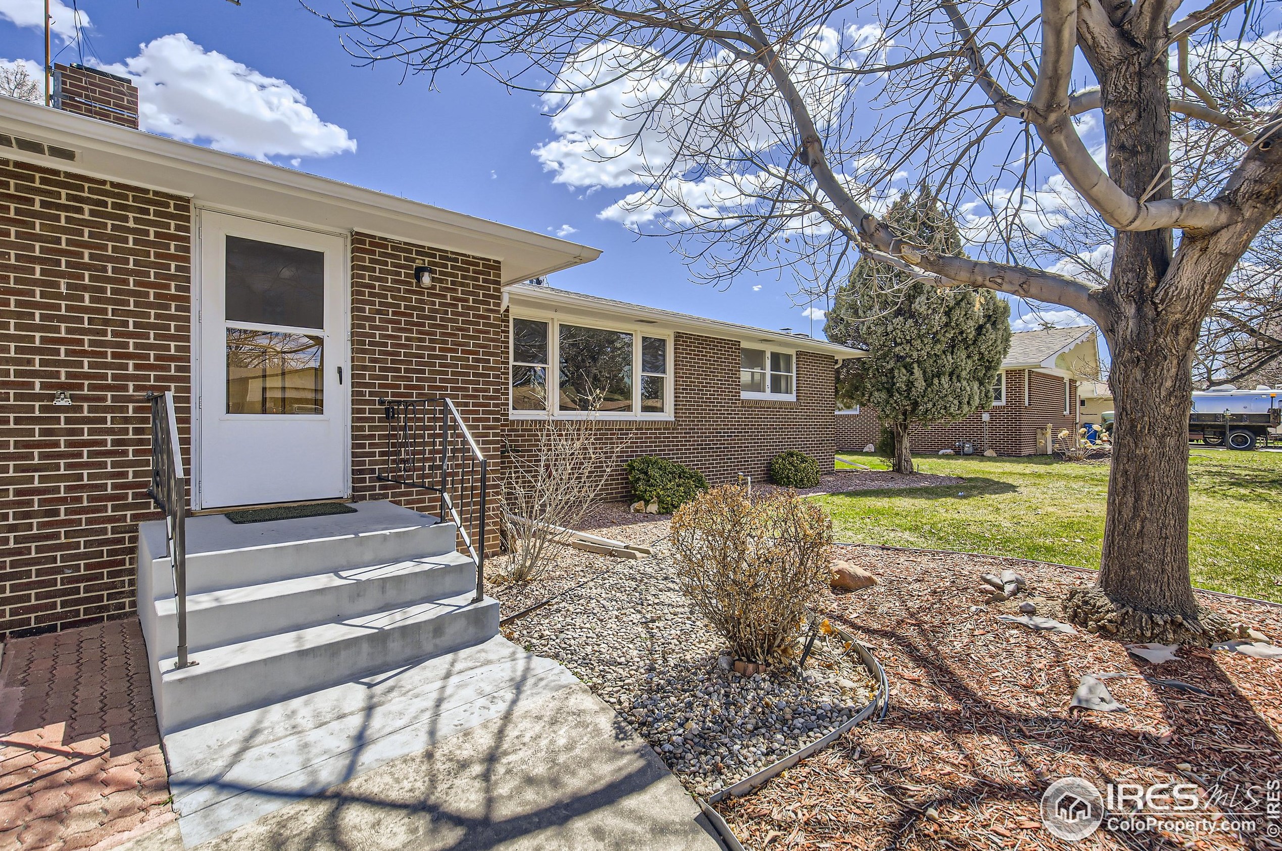 1614 Abeyta Ct, Loveland, CO 80538