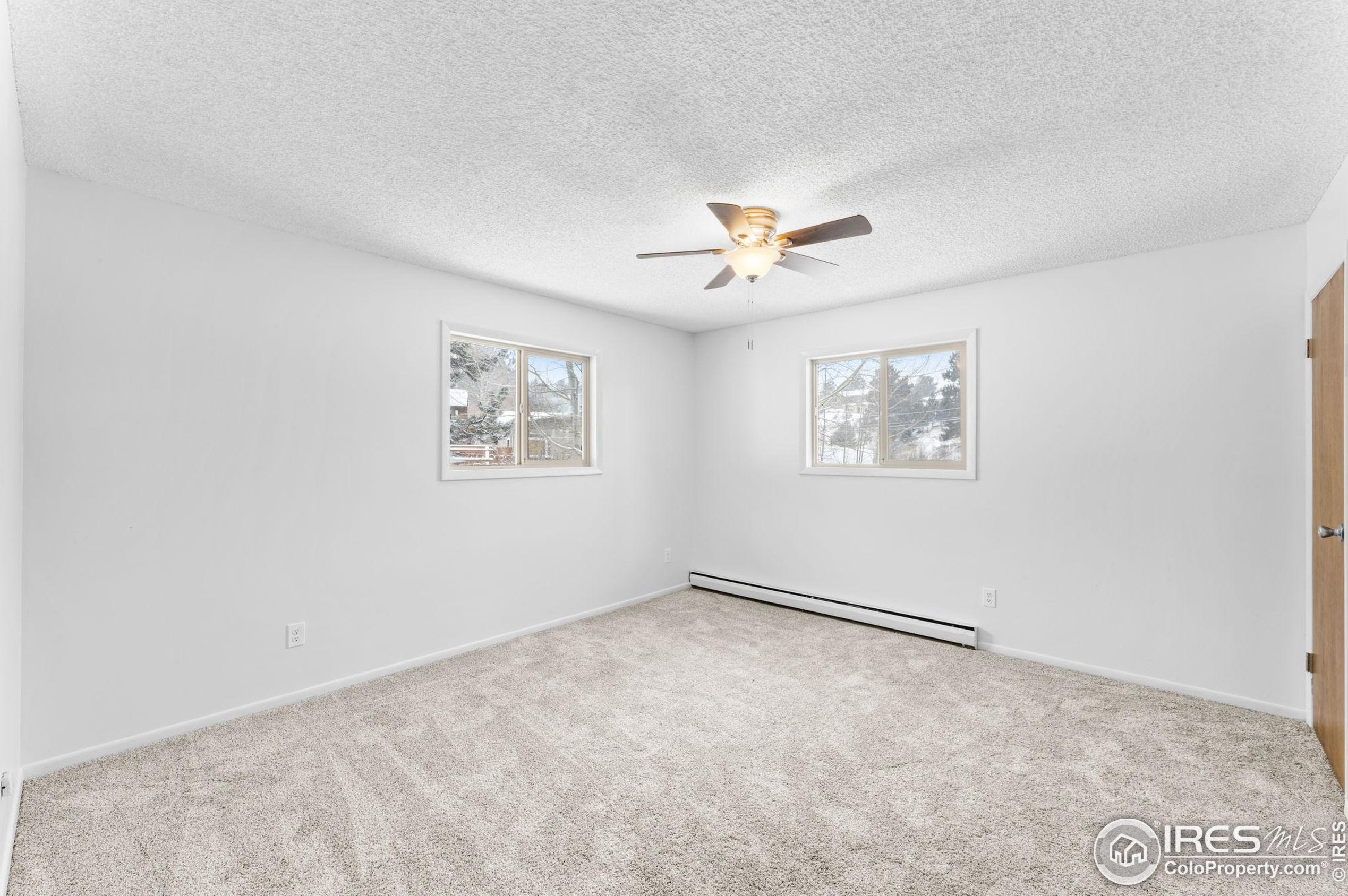 2041 Fish Creek Rd, Estes Park CO 80517-6925 exterior