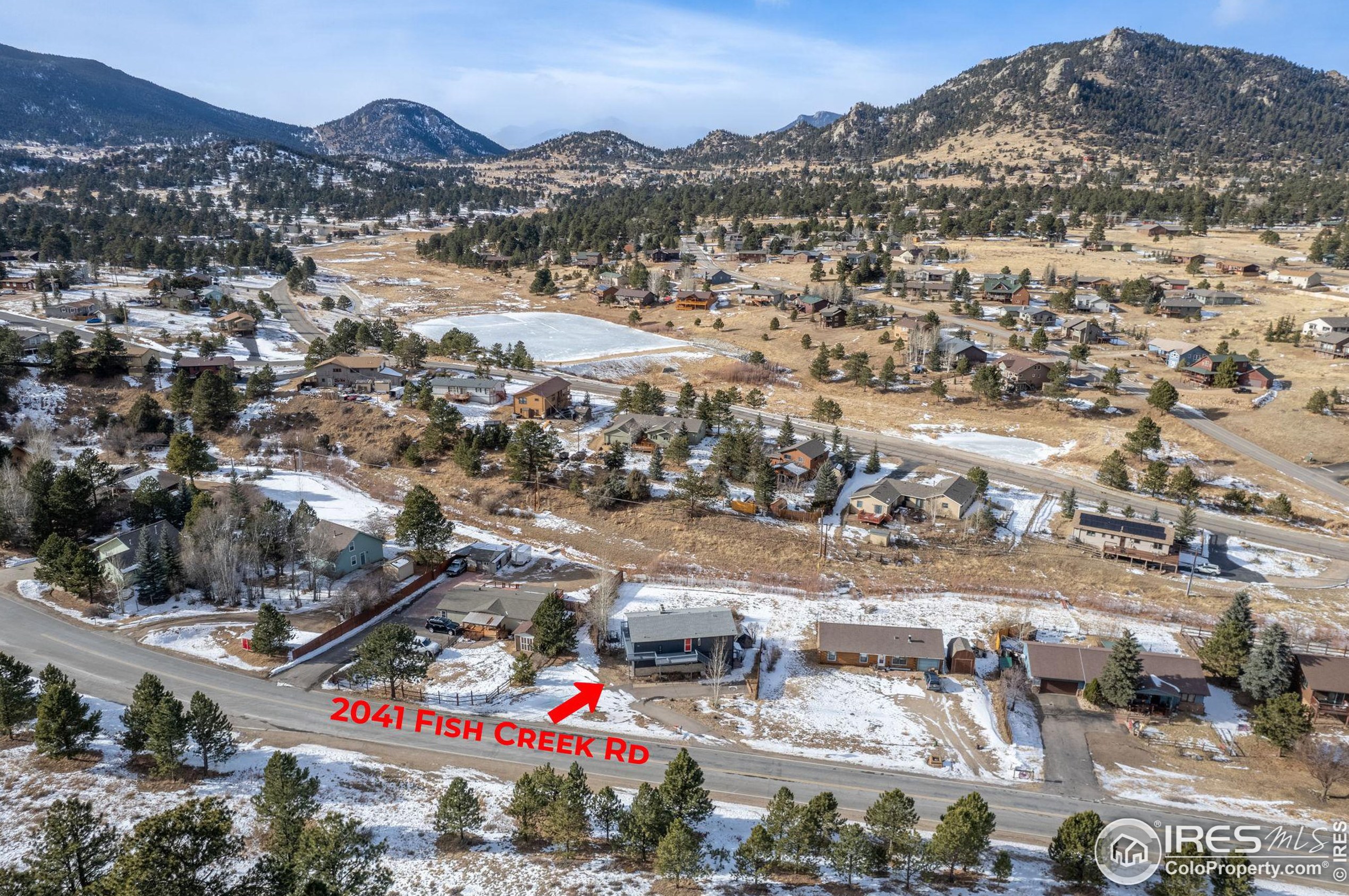 2041 Fish Creek Rd, Estes Park CO 80517-6925 exterior