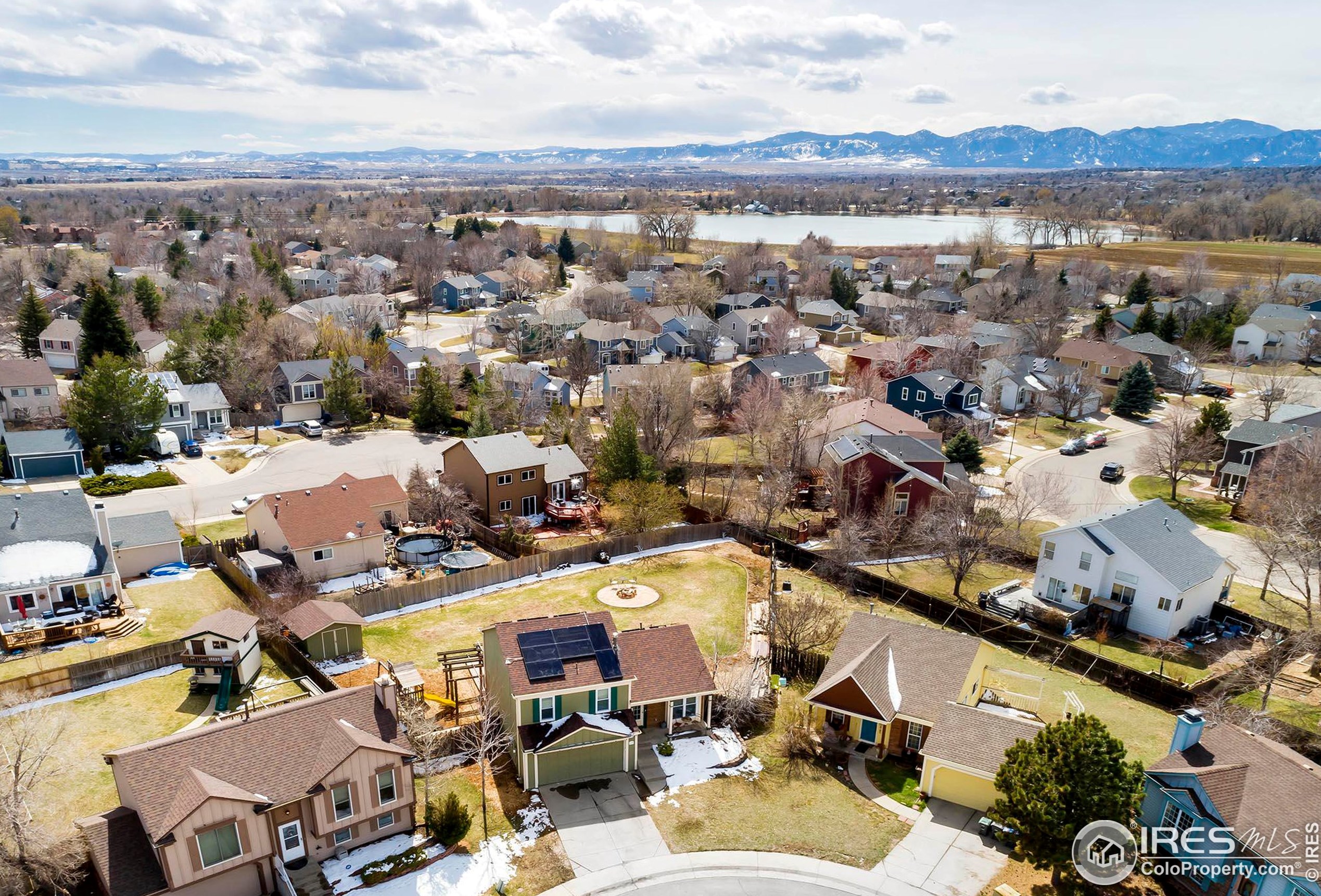 215 W Cornwall Ct, Lafayette, CO 80026